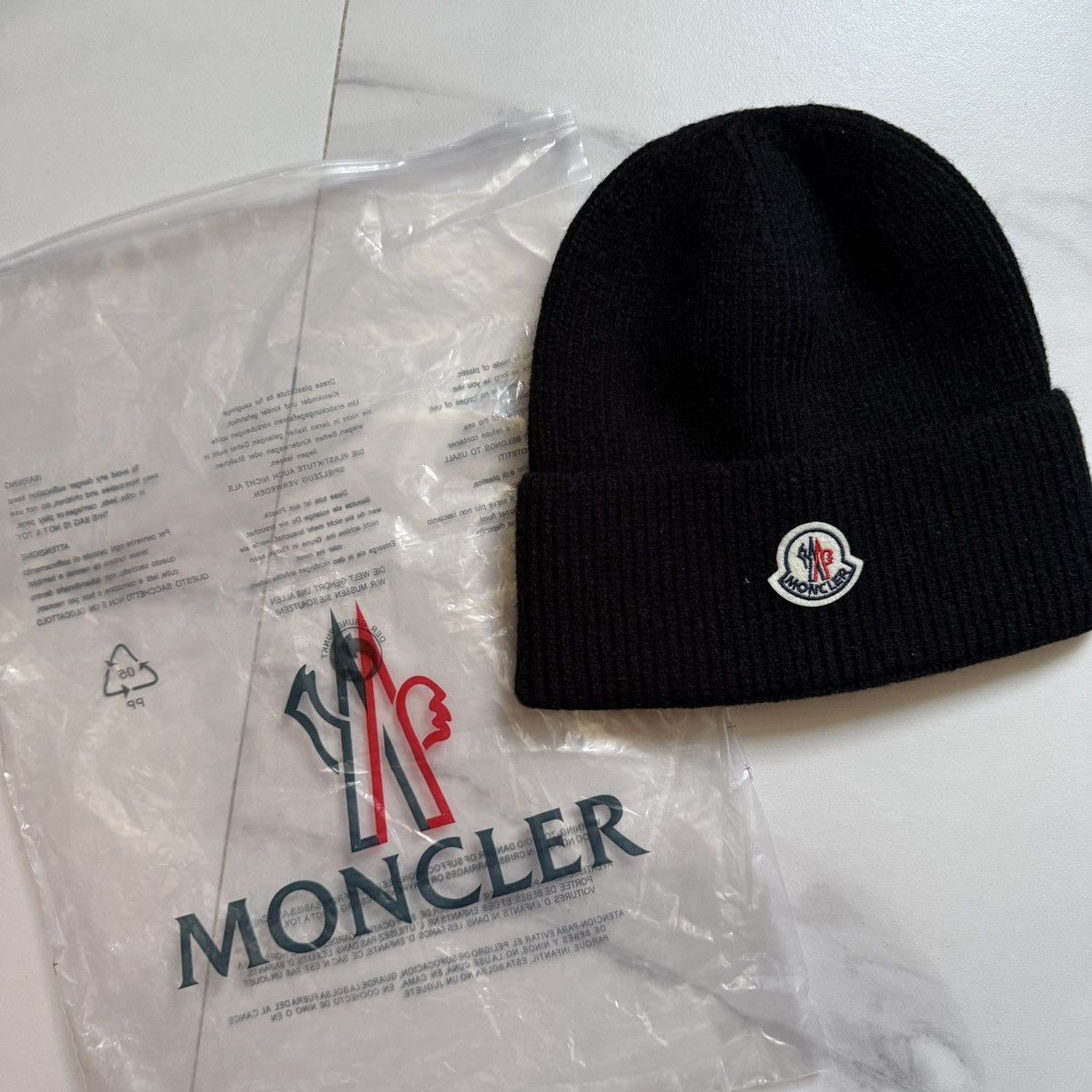 Moncler Moncler Ribbed Knitted Wool Beanie Size ONE SIZE - 4 Thumbnail