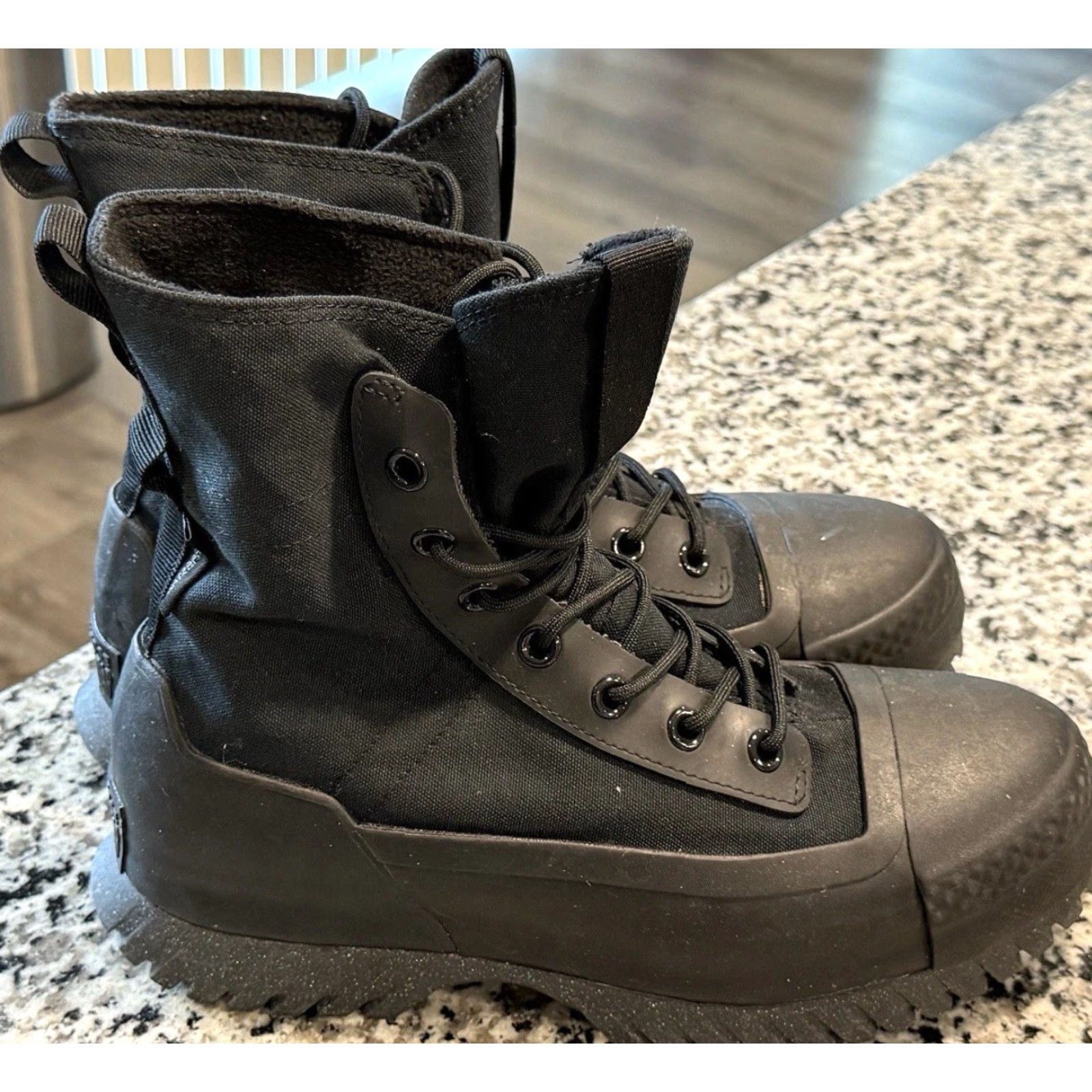 Converse Converse Chuck Taylor All Star Lugged 2.0 Counter Climate High Top Boots Unisex Adults 6.5 8.5 Black Shoes Size M / US 6-8 / IT 42-44 - 5 Thumbnail