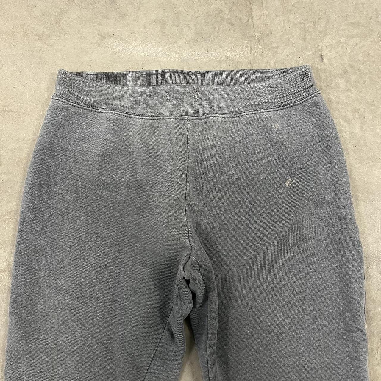 Russell Athletic × Vintage Vintage Y2K Russel Athletics Grey essential Sweatpants! Size US 32 / EU 48 - 2 Thumbnail