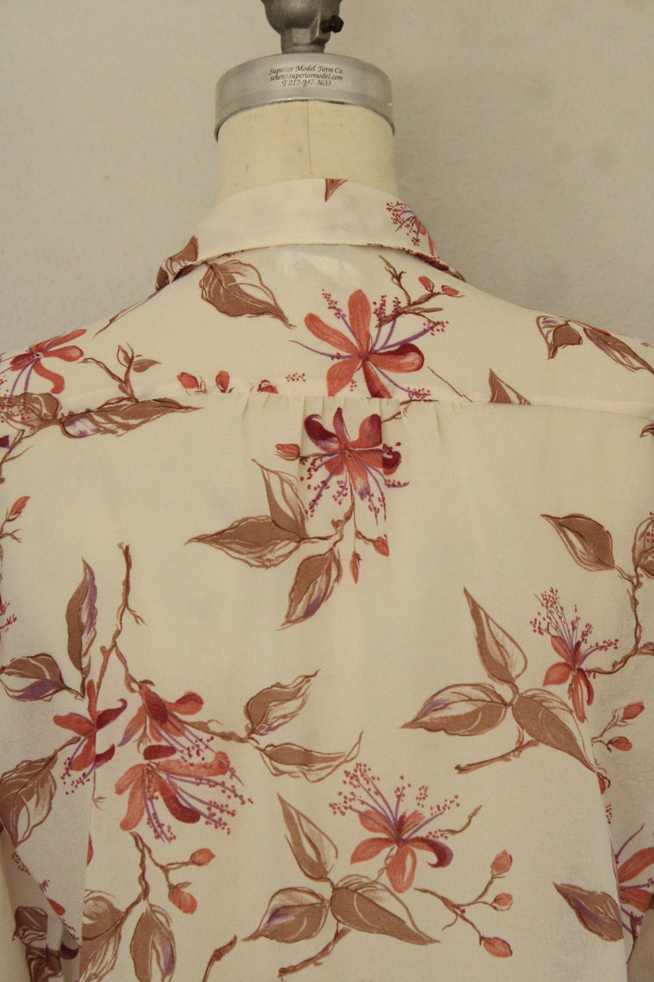Vintage Vintage 1970s Shirt, Campus Casuals Floral Print Button Down Size L / US 10 / IT 46 - 9 Thumbnail