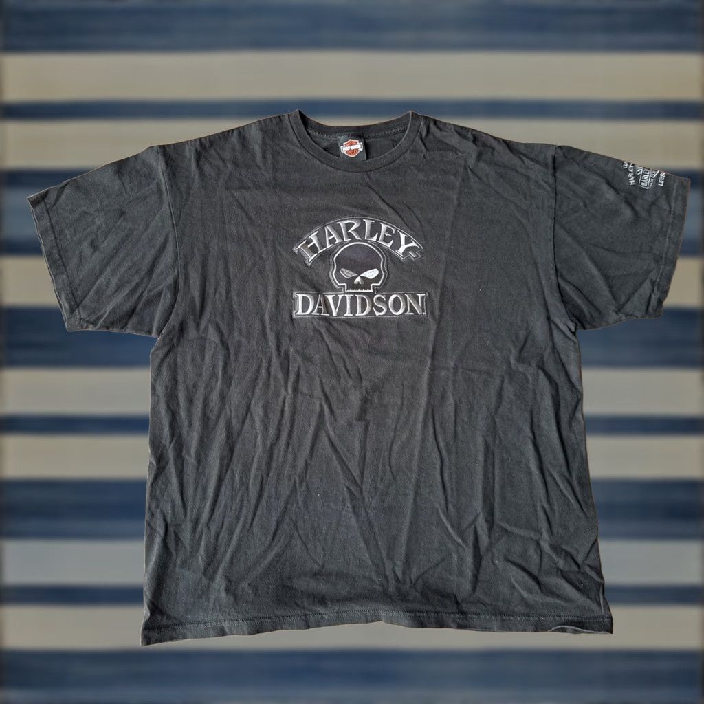 Harley Davidson VINTAGE Harley-Davidson Skull Embroidered T-Shirt 2XL Men Black Knit Cotton Short Sleeve Crew Neck Biker Grunge Logo Graphic Print Size US XXL / EU 58 / 5 - 1 Thumbnail