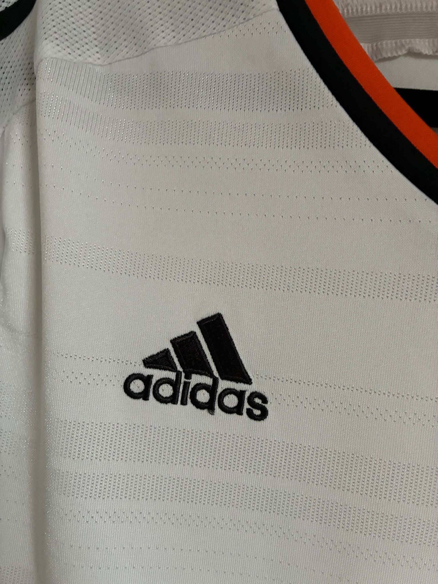 Adidas Adidas football tee Valencia CF 00s Jersey soccer Size US XL / EU 56 / 4 - 3 Thumbnail