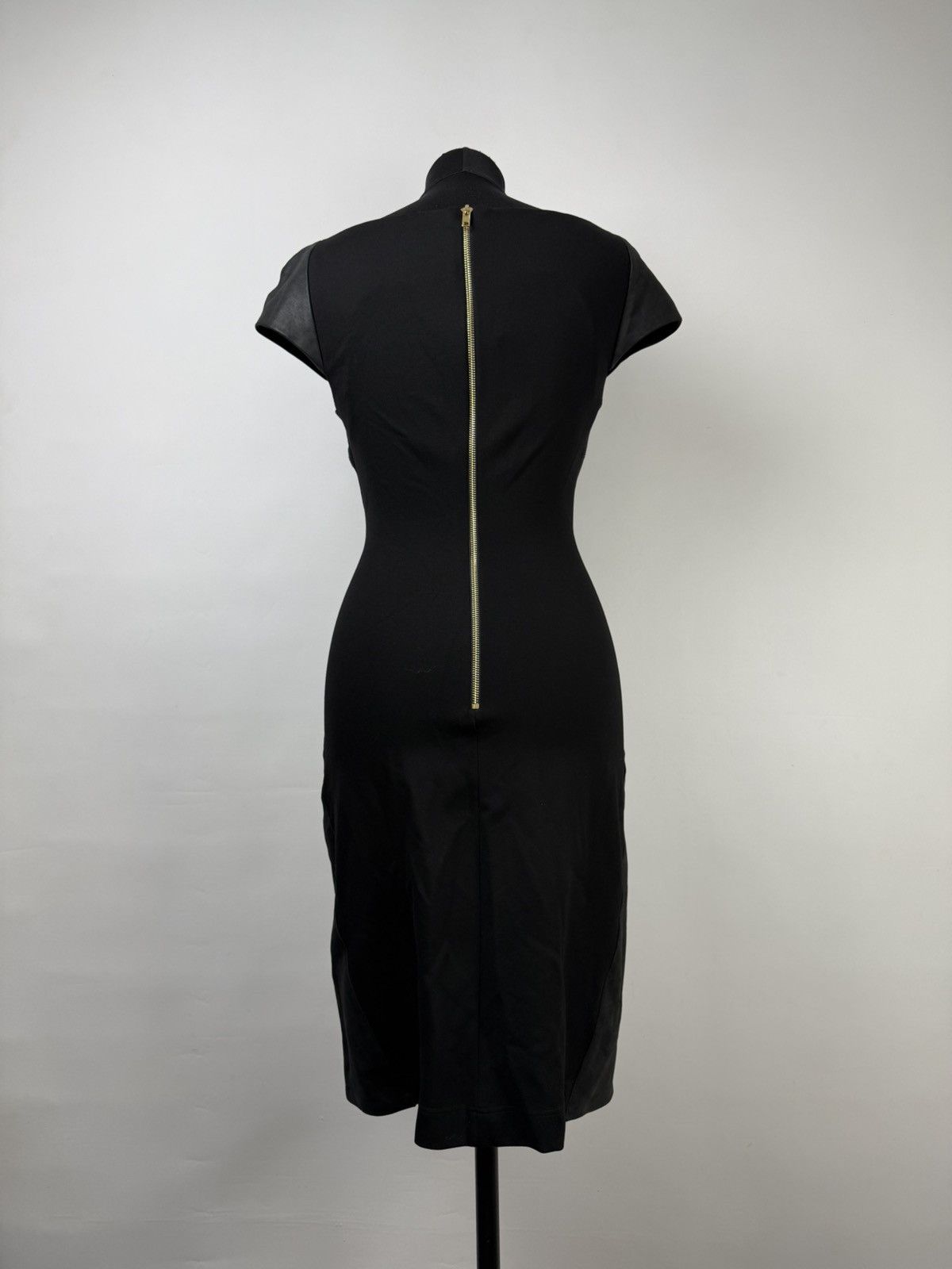 Gareth Pugh Gareth Pugh FW14 Zip Leather Viscose Zip Midi Dress Size M / US 6-8 / IT 42-44 - 5 Thumbnail