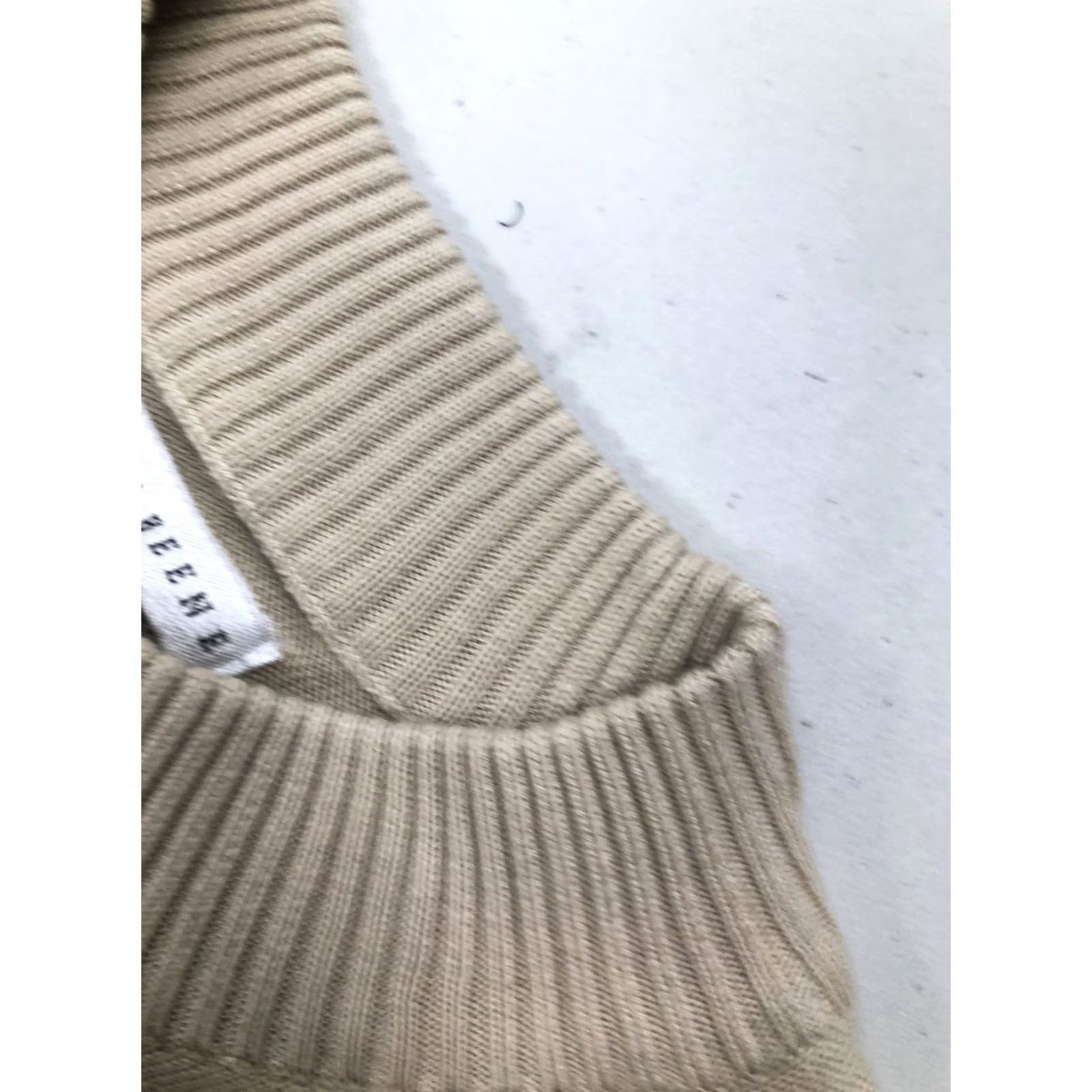Geoffrey Beene Geoffrey Beene Sweater Men's Large Golden Hay 60% cotton 40% rayon Lite Size US L / EU 52-54 / 3 - 5 Thumbnail