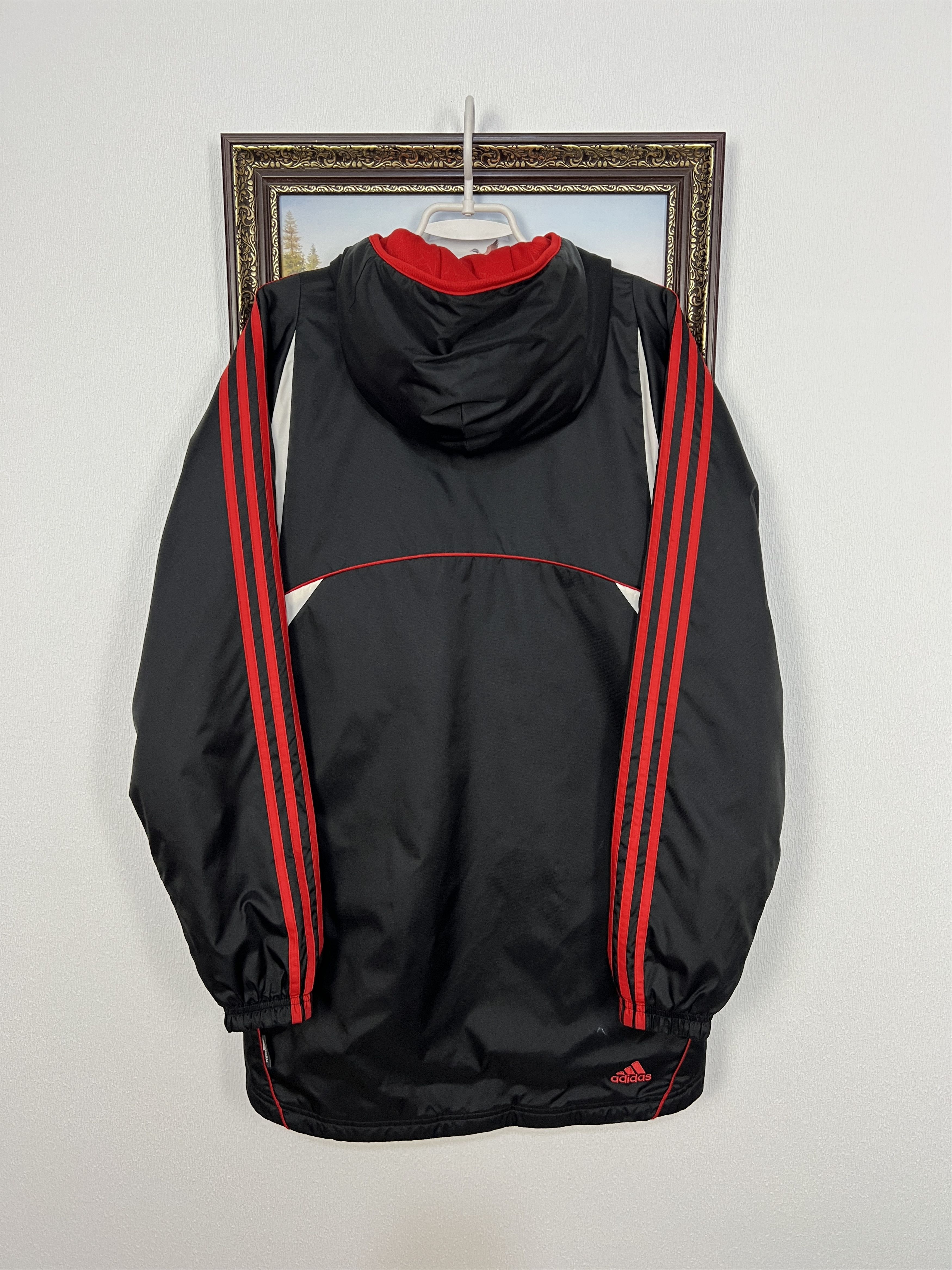 Adidas Vintage Adidas Liverpool Football Jacket Soccer Bomber Black Size US S / EU 44-46 / 1 - 19 Thumbnail
