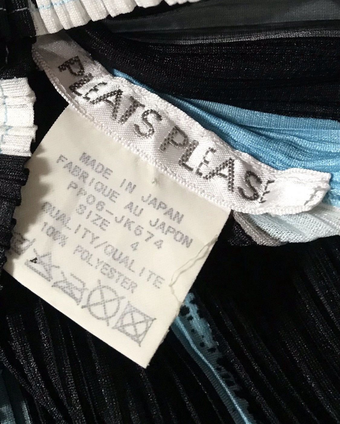 Pleats Please Issey Miyake issey miyake pleats please painted stripes longsleeve Size S / US 4 / IT 40 - 2 Thumbnail