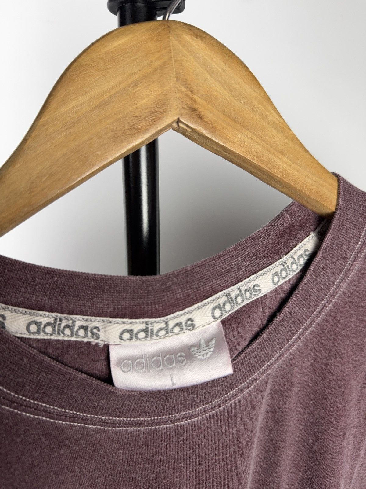 Adidas 90s Vintage Adidas Trefoil Pocket T Shirt Burgundy Washed L Size US L / EU 52-54 / 3 - 5 Thumbnail