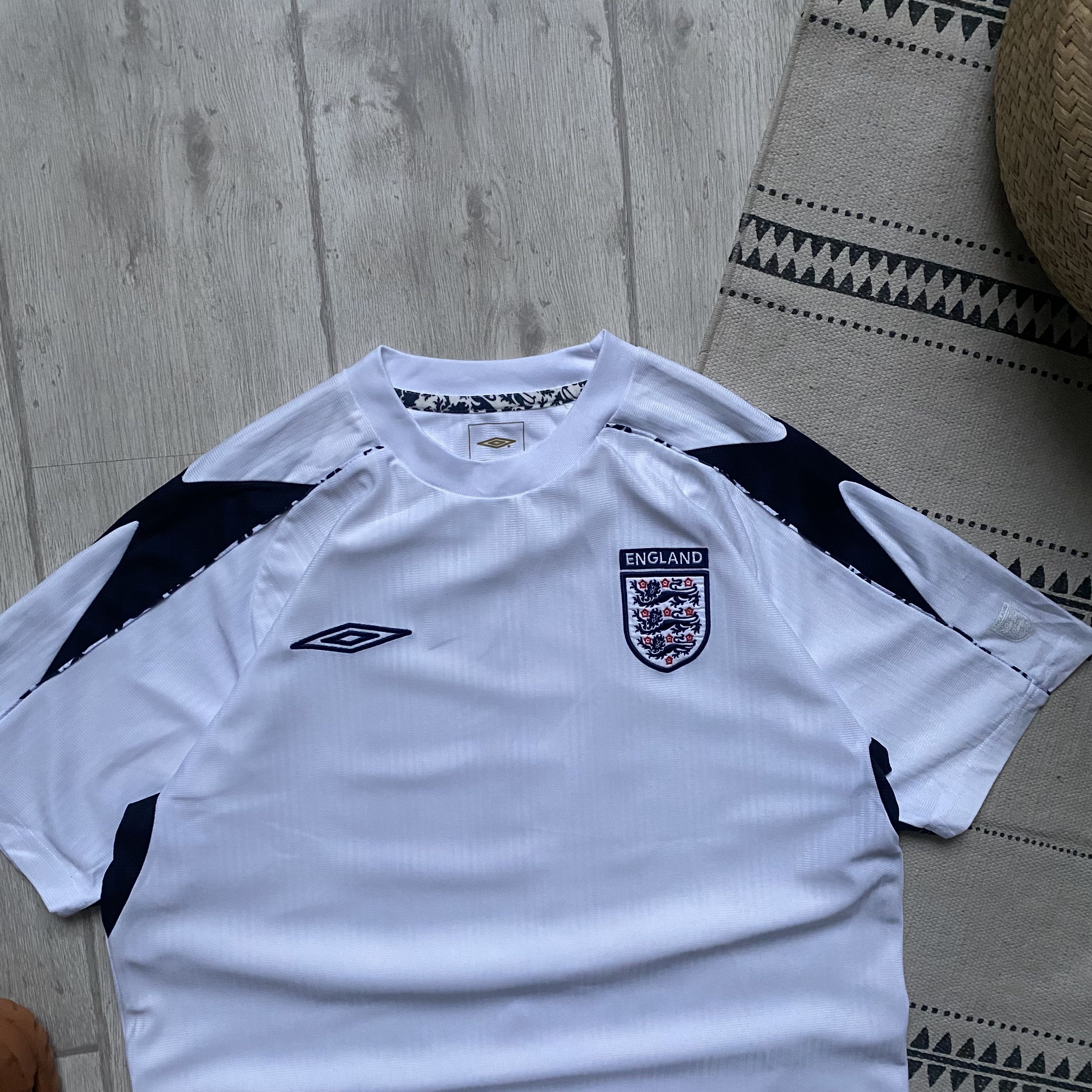 Nike ⚽️ Vintage Umbro England Soccer jersey Blockore Size US M / EU 48-50 / 2 - 2 Thumbnail