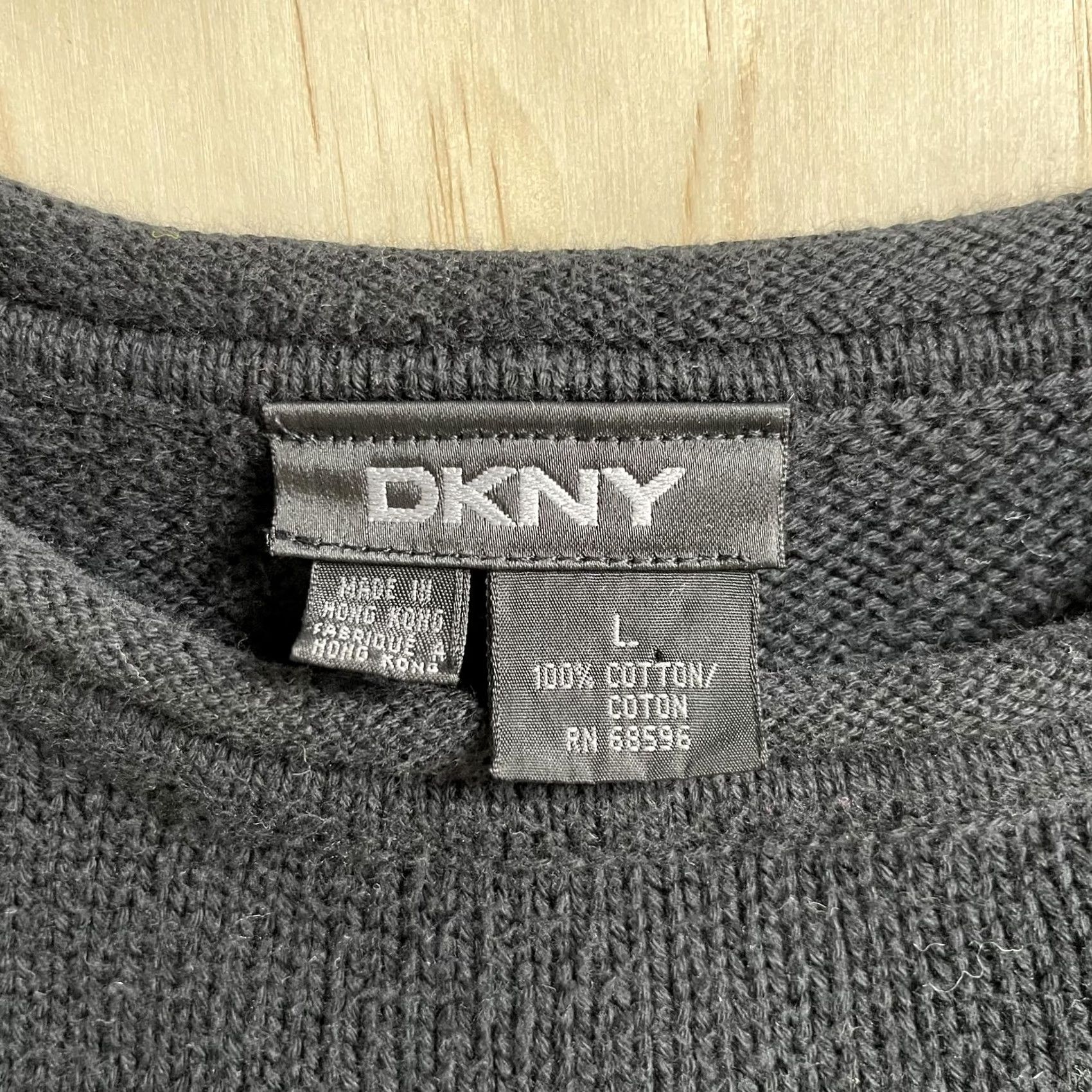 DKNY VINTAGE DKNY Sweater Mens L Gray Cotton Crewneck Knit Pullover Hong Kong Size US L / EU 52-54 / 3 - 3 Thumbnail