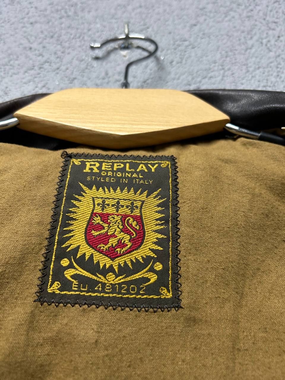 Replay Vintage Replay Hell Drivers Club mens leather jacket M Size US M / EU 48-50 / 2 - 16 Thumbnail