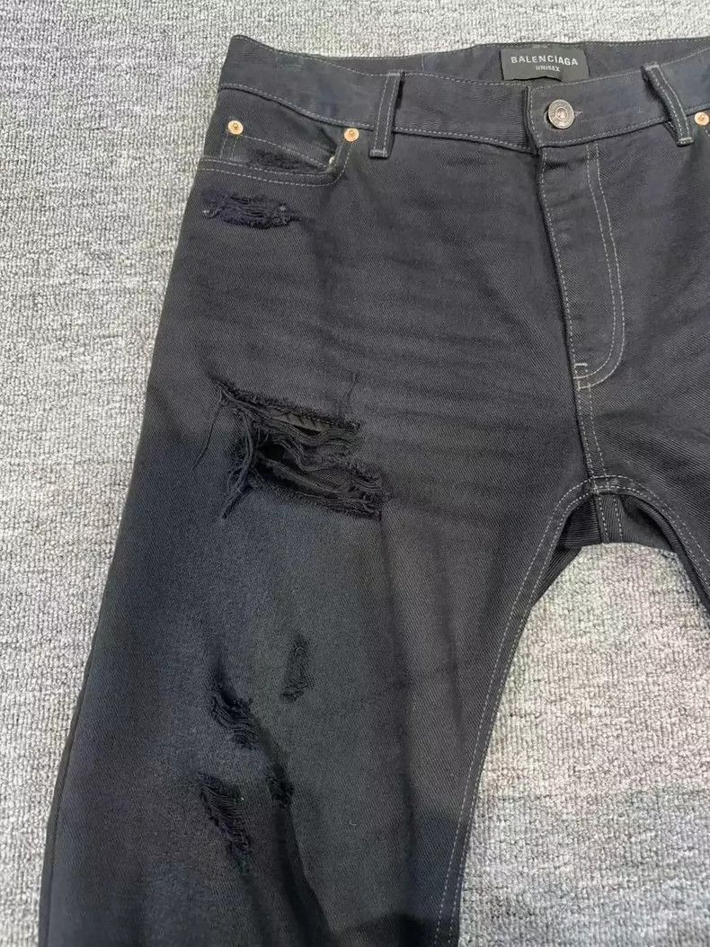 Balenciaga Balenciaga size M Machete Ripped Jeans Size US 27 - 3 Thumbnail