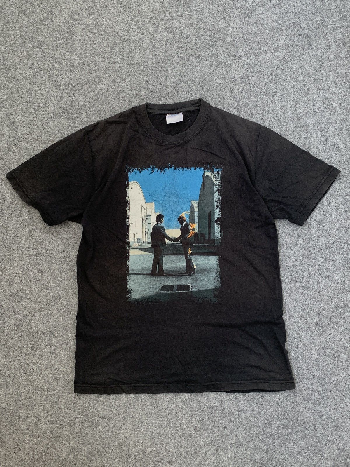 Band Tees 90s PINK FLOYD SUN FADED TRASHED SHIRT Size US M / EU 48-50 / 2 - 1 Thumbnail