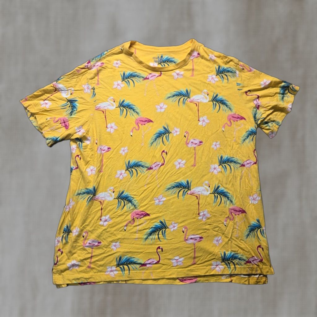 Vintage No Boundaries Shirt Women 2XL Yellow T-Shirt Short Sleeve Mock Neck Basic Casual Lightweight Stretch Comfort 92% Polyester 8% Spandex * Size XXL / US 16-18 / IT 52-54 - 1 Thumbnail