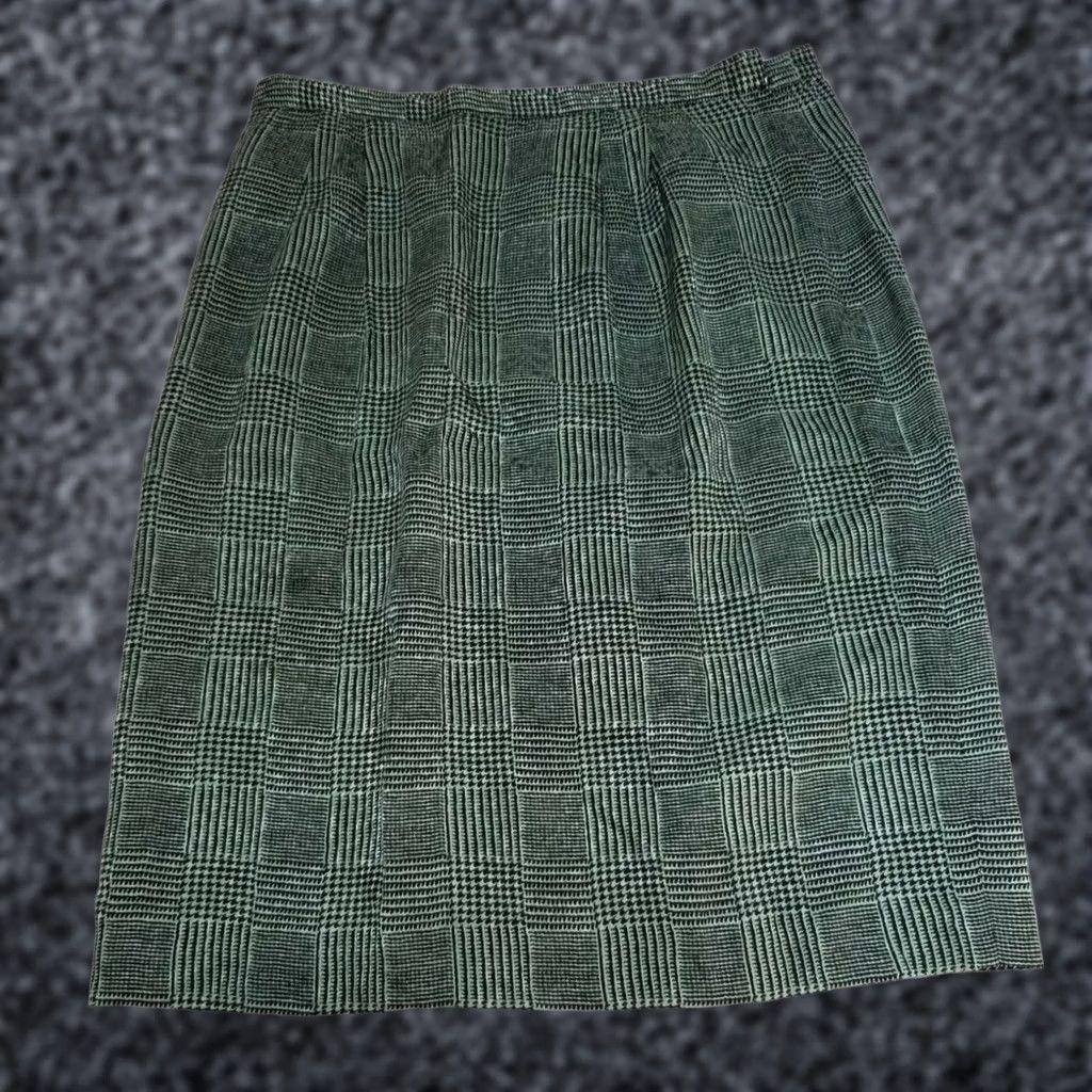 Vintage Women Green Plaid Silk Career Straight Mini Skirt Size 14 Side Zipper Lined Size 36" / US 14 / IT 50 - 1 Thumbnail