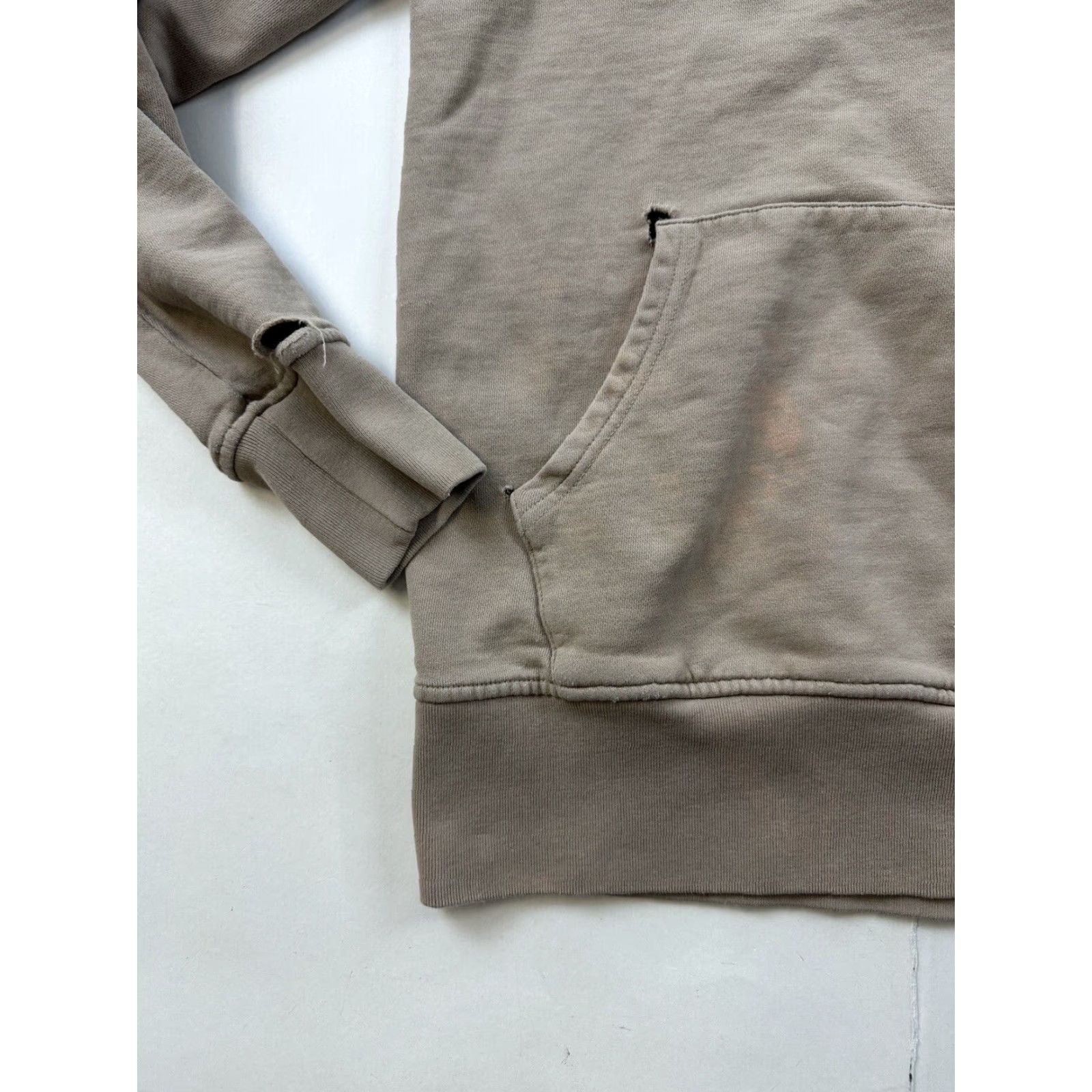Huf Huf Hoodie Medium Beige Very Distressed Embroidered Men’s Size US M / EU 48-50 / 2 - 3 Thumbnail