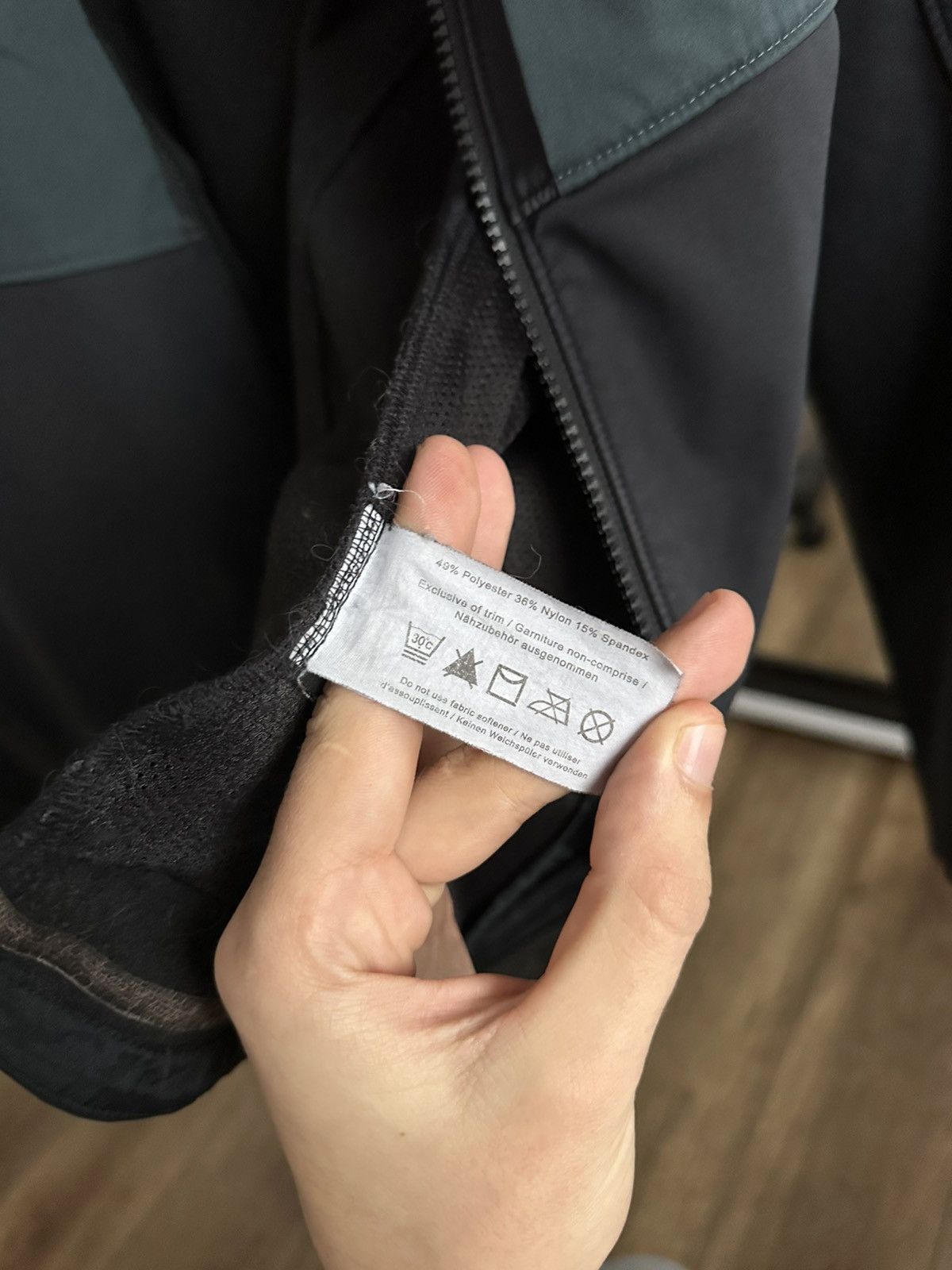 Arc'teryx Arcteryx Gamma MX Vintage Softshell Zip Jacket Size US XL / EU 56 / 4 - 18 Thumbnail