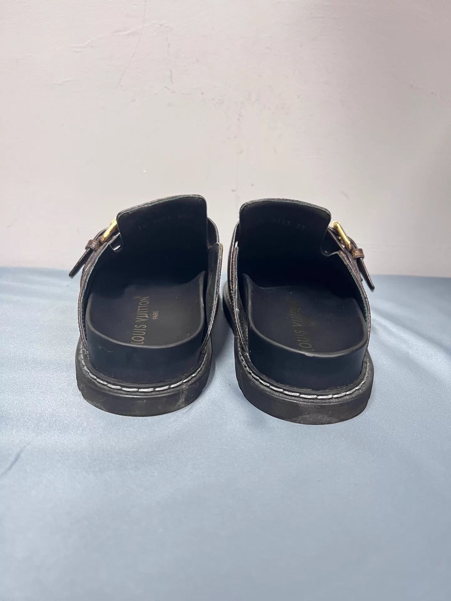Louis Vuitton LV Cosy Lv Monogram Round Toe Mules 37 Worn Once Size US 6.5 / IT 36.5 - 3 Thumbnail