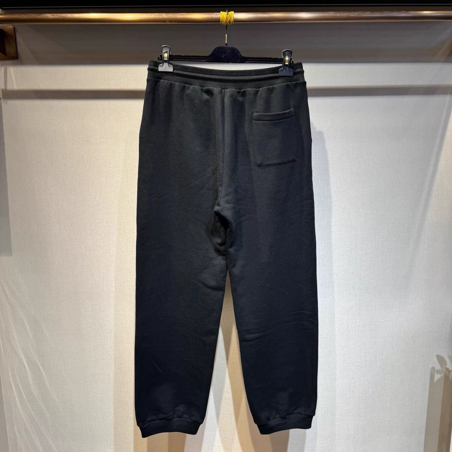Louis Vuitton Louis Vuitton Black Pin Sweatpants XXL New Size US 40 / EU 56 - 2 Thumbnail