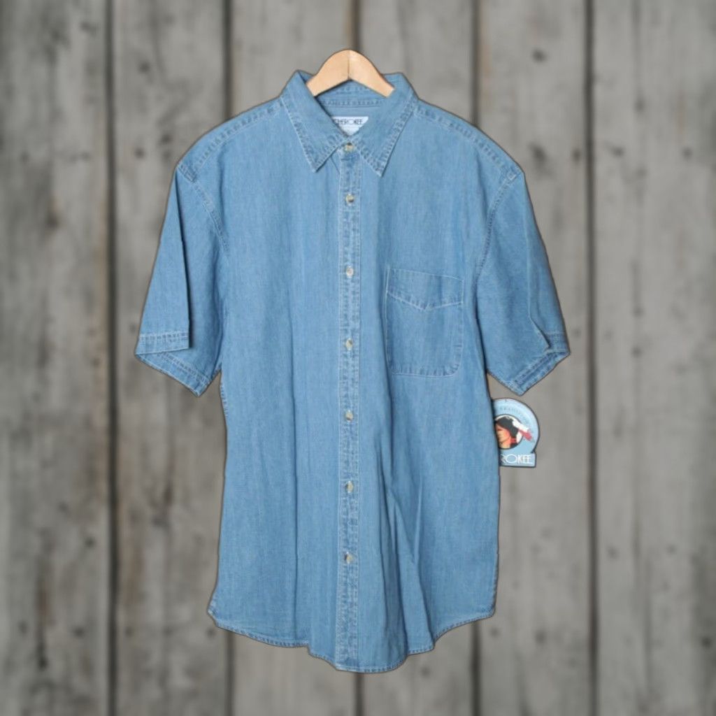 Cherokee VINTAGE Cherokee Denim Short Sleeve Button-Up Shirt L Blue 90s Mens Shirt Beige Tag Size Large Size US L / EU 52-54 / 3 - 1 Thumbnail
