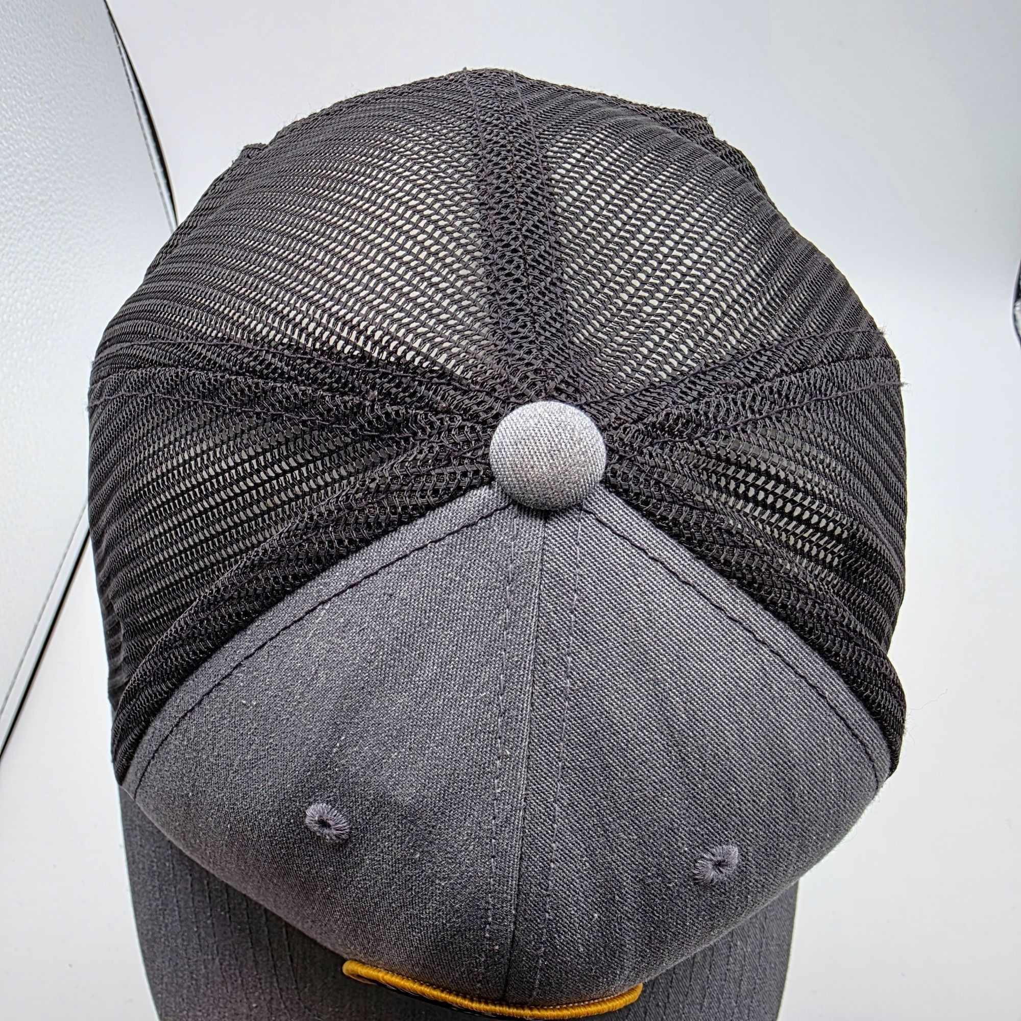 Other Salty Crew Bottom Dweller Retro Mens Gray Trucker Hat Fishin Size ONE SIZE - 6 Thumbnail