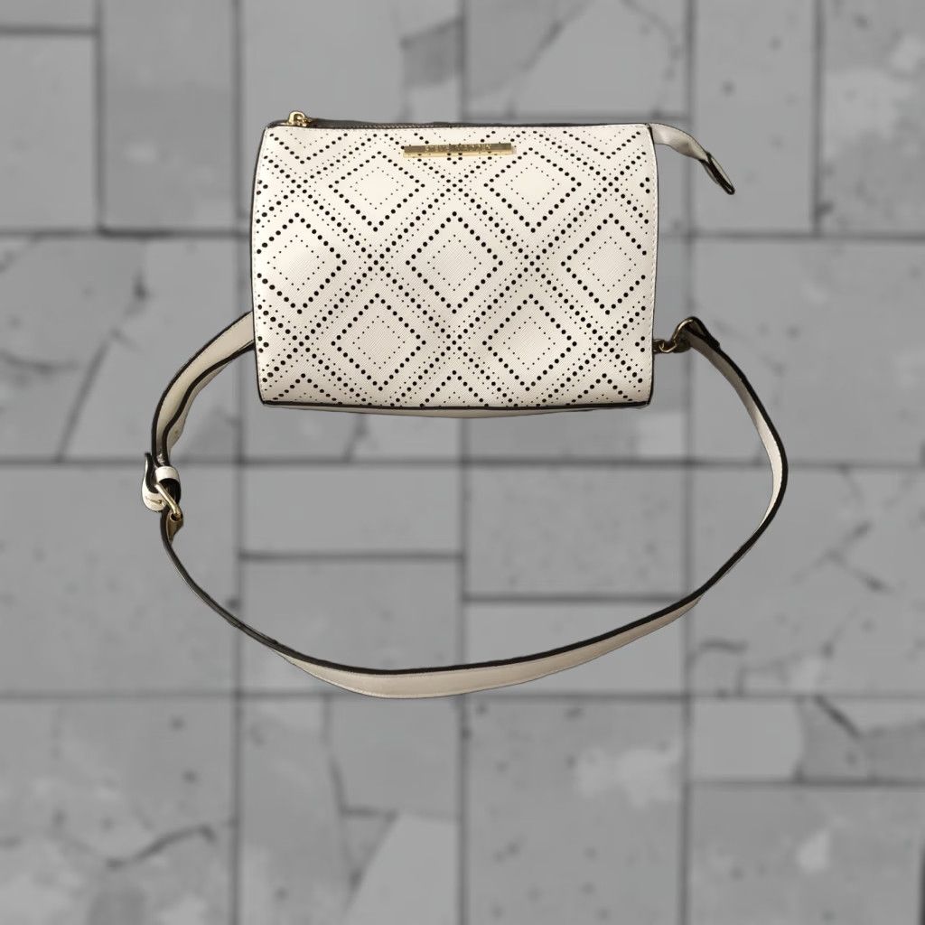 Steve Madden Steve Madden White Shoulder Bag Women PU Polyester Shoulder Bag White Size ONE SIZE - 1 Thumbnail
