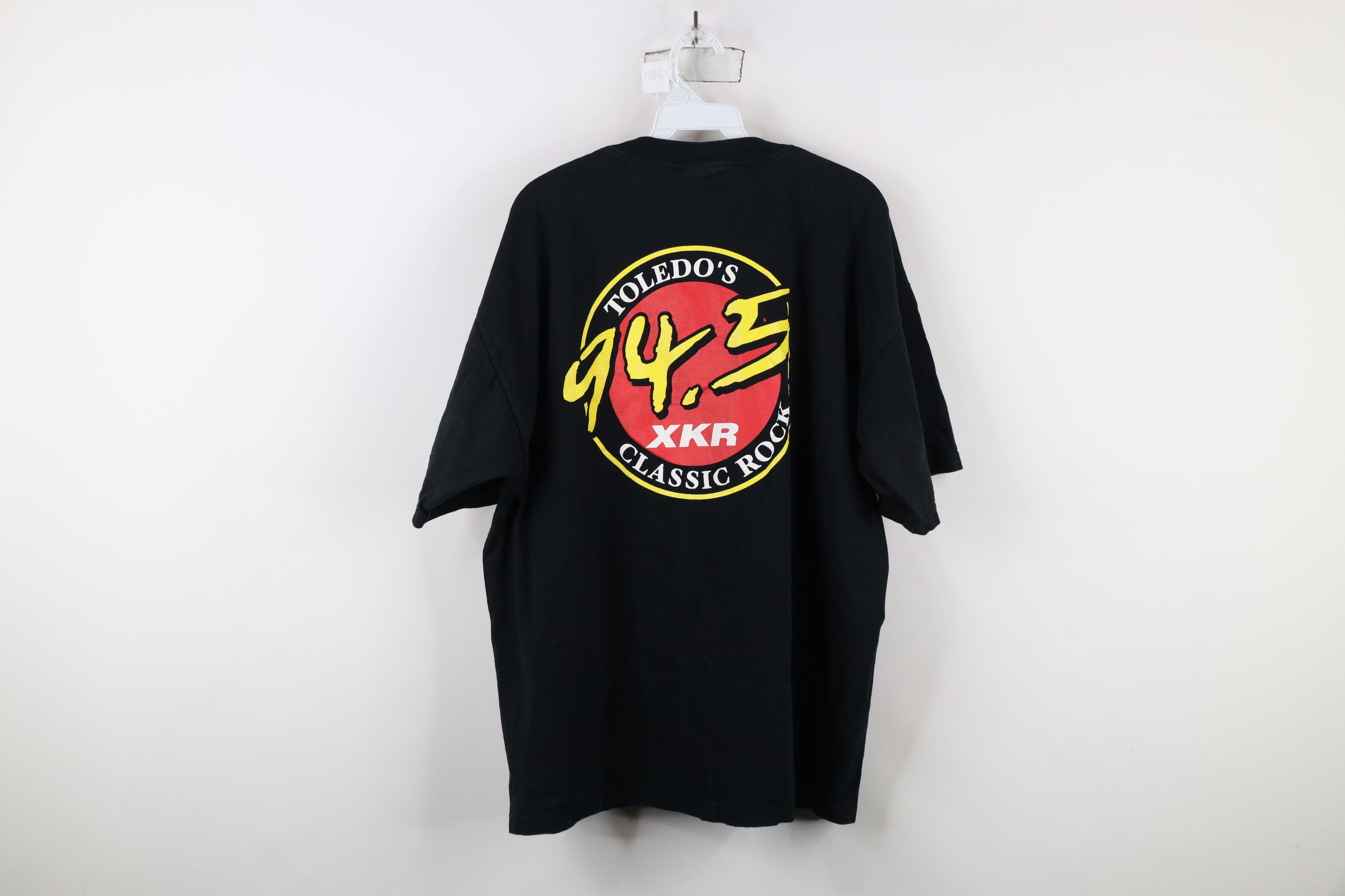 Vintage Vintage 94.5 XKR Toledos Classic Rock Radio T-Shirt Black Size US XL / EU 56 / 4 - 10 Thumbnail