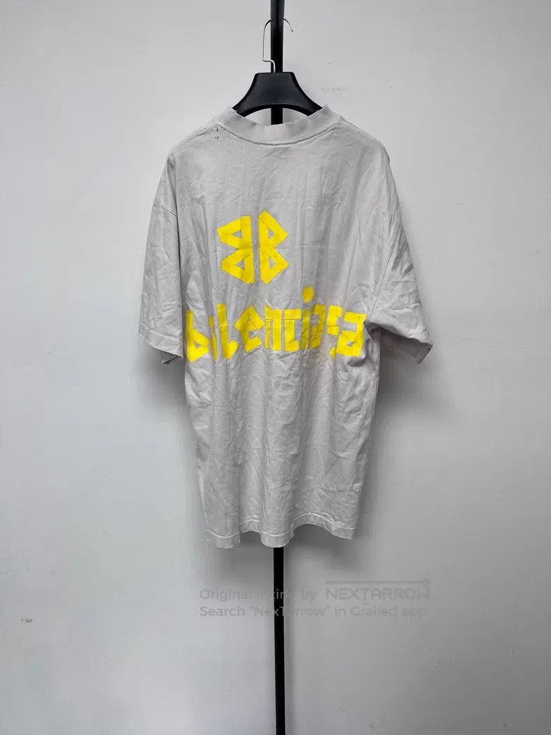 Balenciaga Balenciaga Letter Pattern Print Round Neck Short Sleeve T- Size US S / EU 44-46 / 1 - 2 Thumbnail