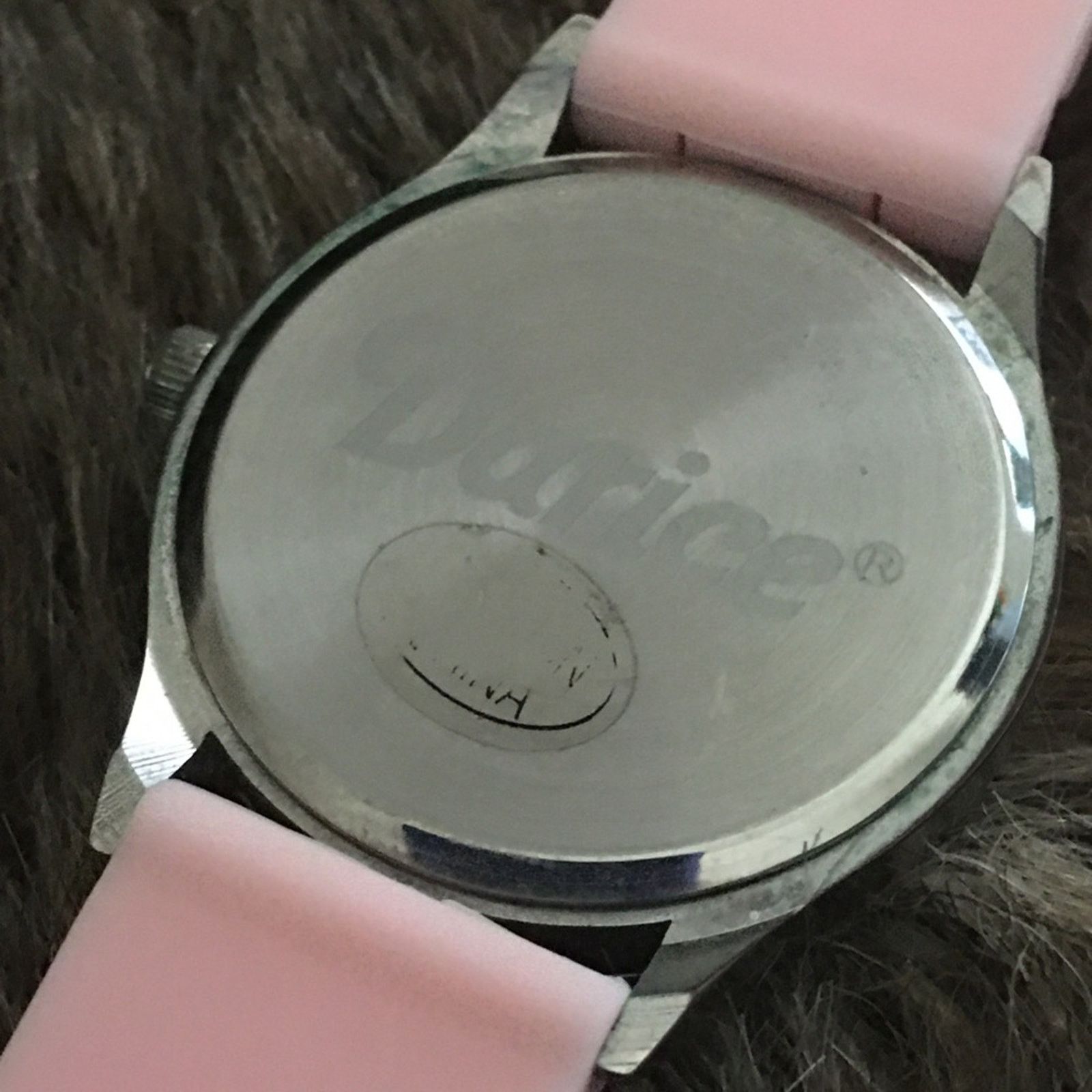 Jewelry Ladies Darice baby pink soft silicone band watch Size ONE SIZE - 6 Thumbnail