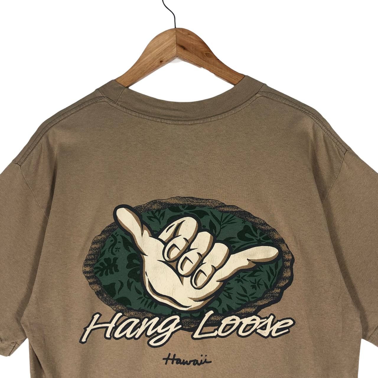 Vintage Vintage 90's Hang Loose Hawaii T-Shirt Size US L / EU 52-54 / 3 - 6 Thumbnail