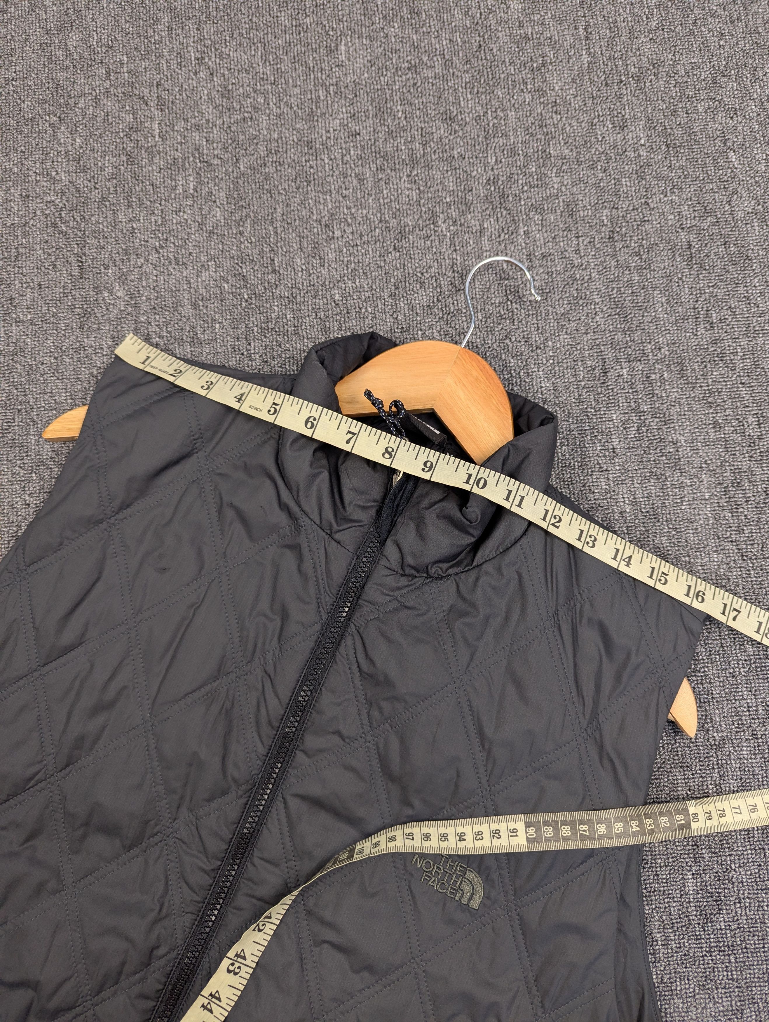 The North Face The North Face Down Vest Quilted Size M Size US M / EU 48-50 / 2 - 18 Thumbnail