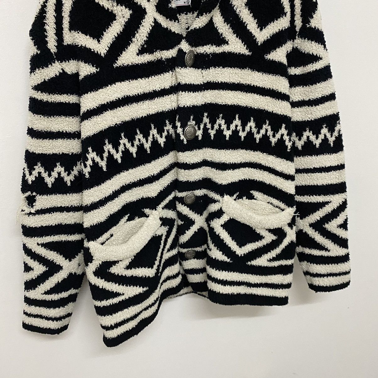 If Six Was Nine × Japanese Brand × Le Grande Bleu (L.G.B.) Strange Heaven Knitted Sweater Button Down Tribal Abstract Size US M / EU 48-50 / 2 - 4 Thumbnail