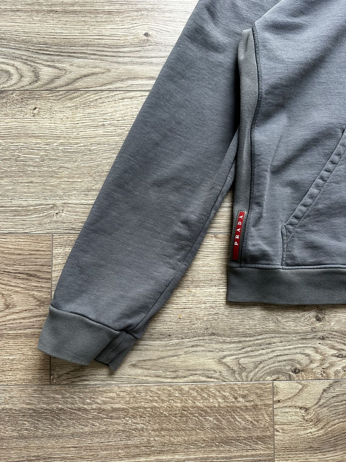 Prada Prada red tab Linea rossa faded grey hoodie Size US XL / EU 56 / 4 - 10 Thumbnail