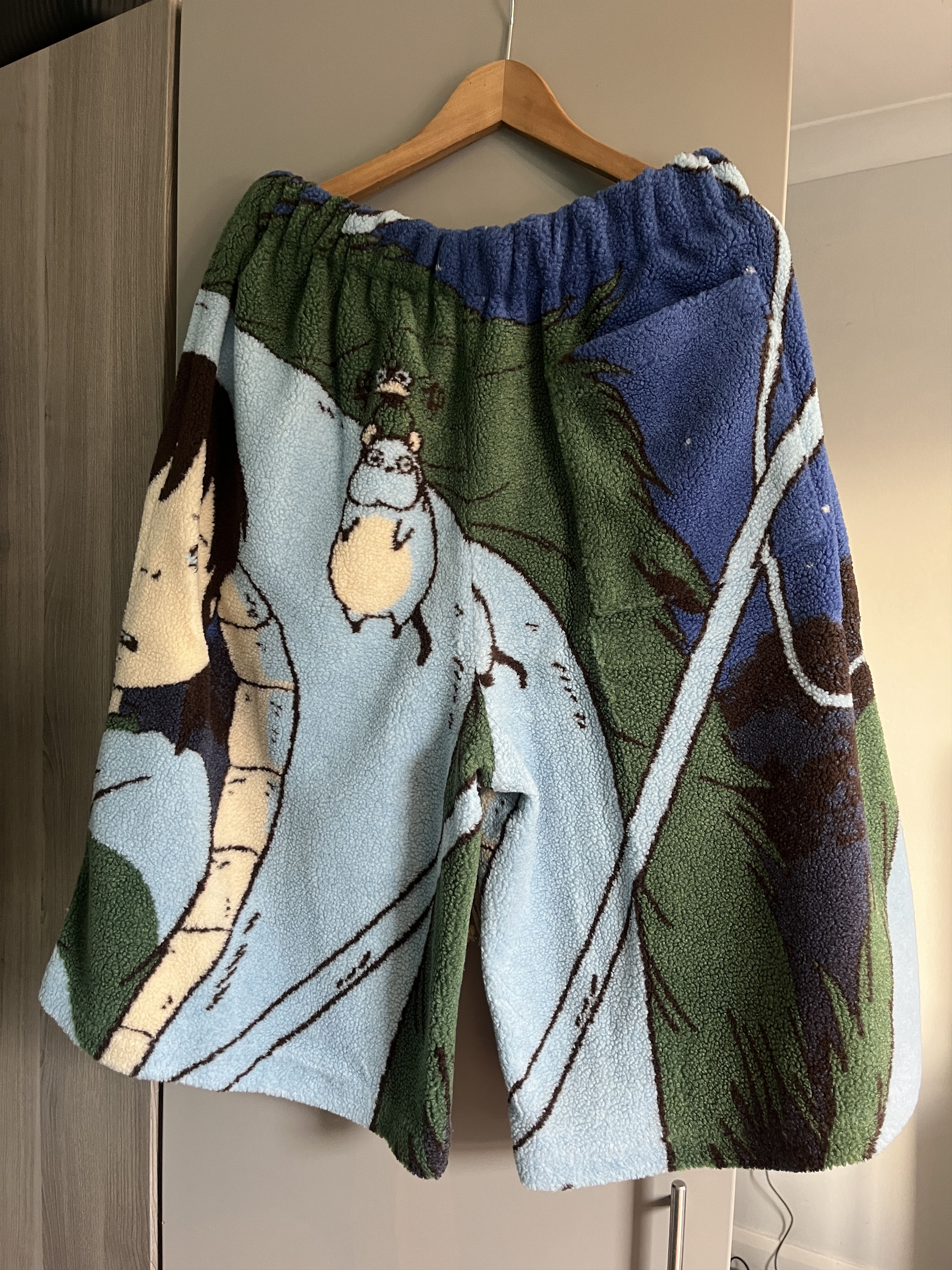 Loewe LOEWE x Spirited Away - Haku Jacquard Fleece Bermuda Shorts Size US 32 / EU 48 - 2 Thumbnail