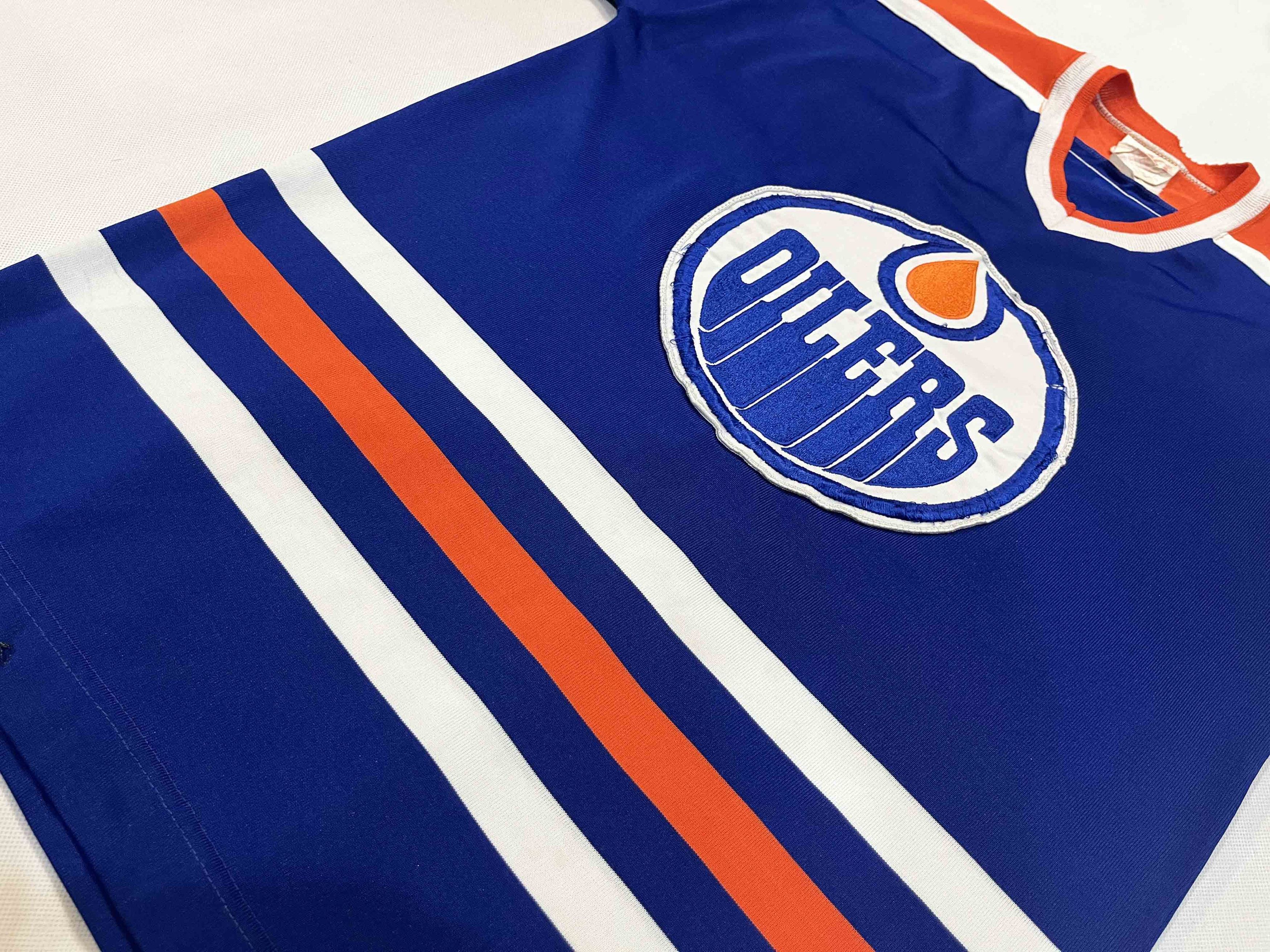 NHL × Vintage Vintage Sandow Edmonton Oilers NHL Hockey Jersey Size US M / EU 48-50 / 2 - 4 Thumbnail