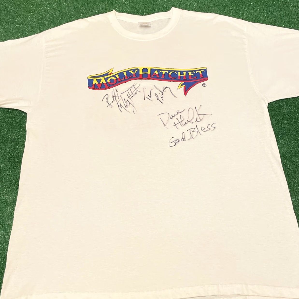 Vintage VINTAGE Molly Hatchet Tour Band Tee Shirt XL White Autographed Signed Members 2012 90s Mens T-Shirt Size US XL / EU 56 / 4 - 4 Thumbnail