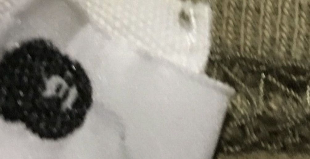 Bape 1st Camo Shark Tee Size US M / EU 48-50 / 2 - 5 Thumbnail