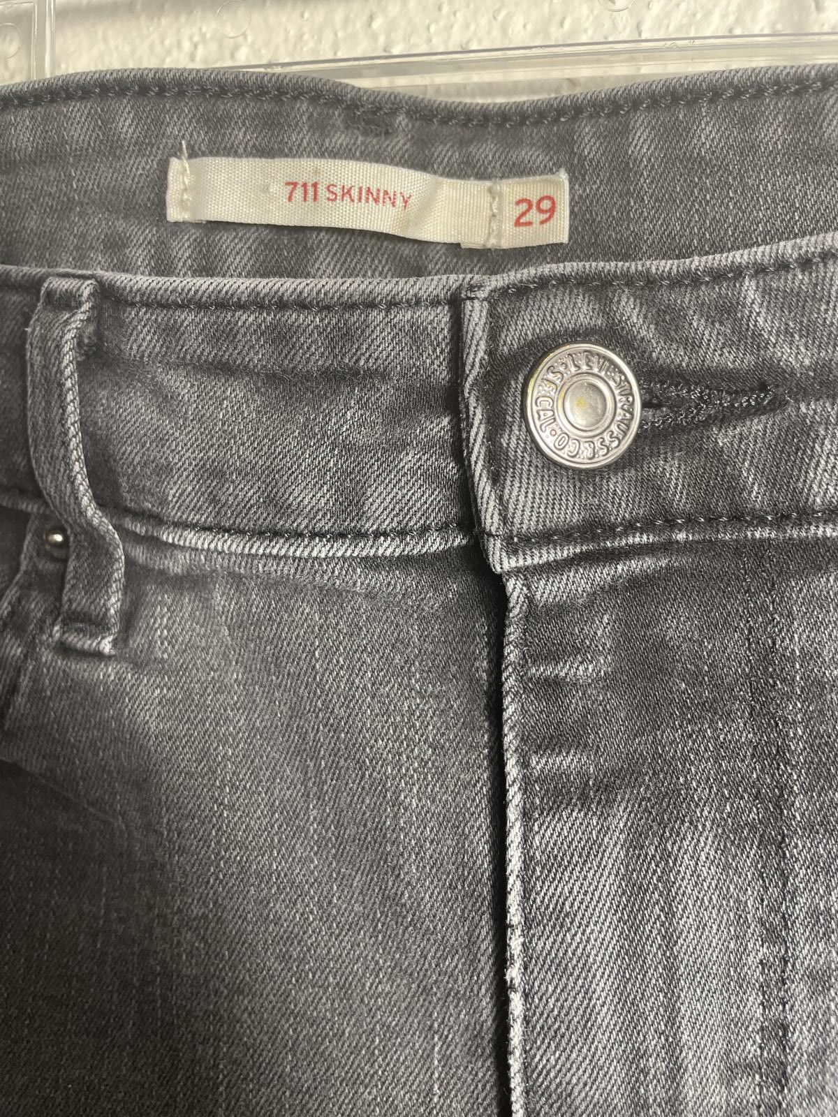 Levi's Levis Jeans 711 Women's 29 Black Pants Ankle Casual Grunge Size 29" - 3 Thumbnail
