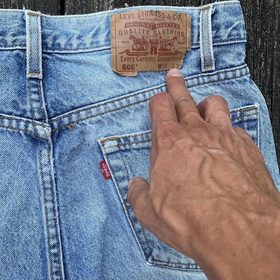 Levi's Vintage Clothing × Vintage Vintage White Washed Distressed 505 Levis with Rips Size US 34 / EU 50 - 7 Thumbnail