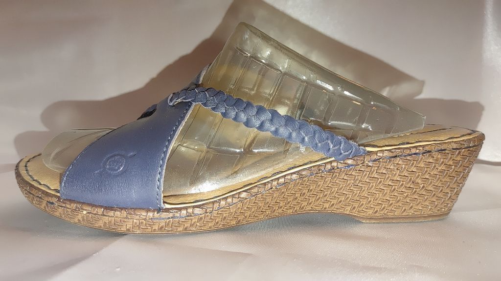 Born Born Sandals Size 9M Size US 9 / IT 39 - 2 Thumbnail