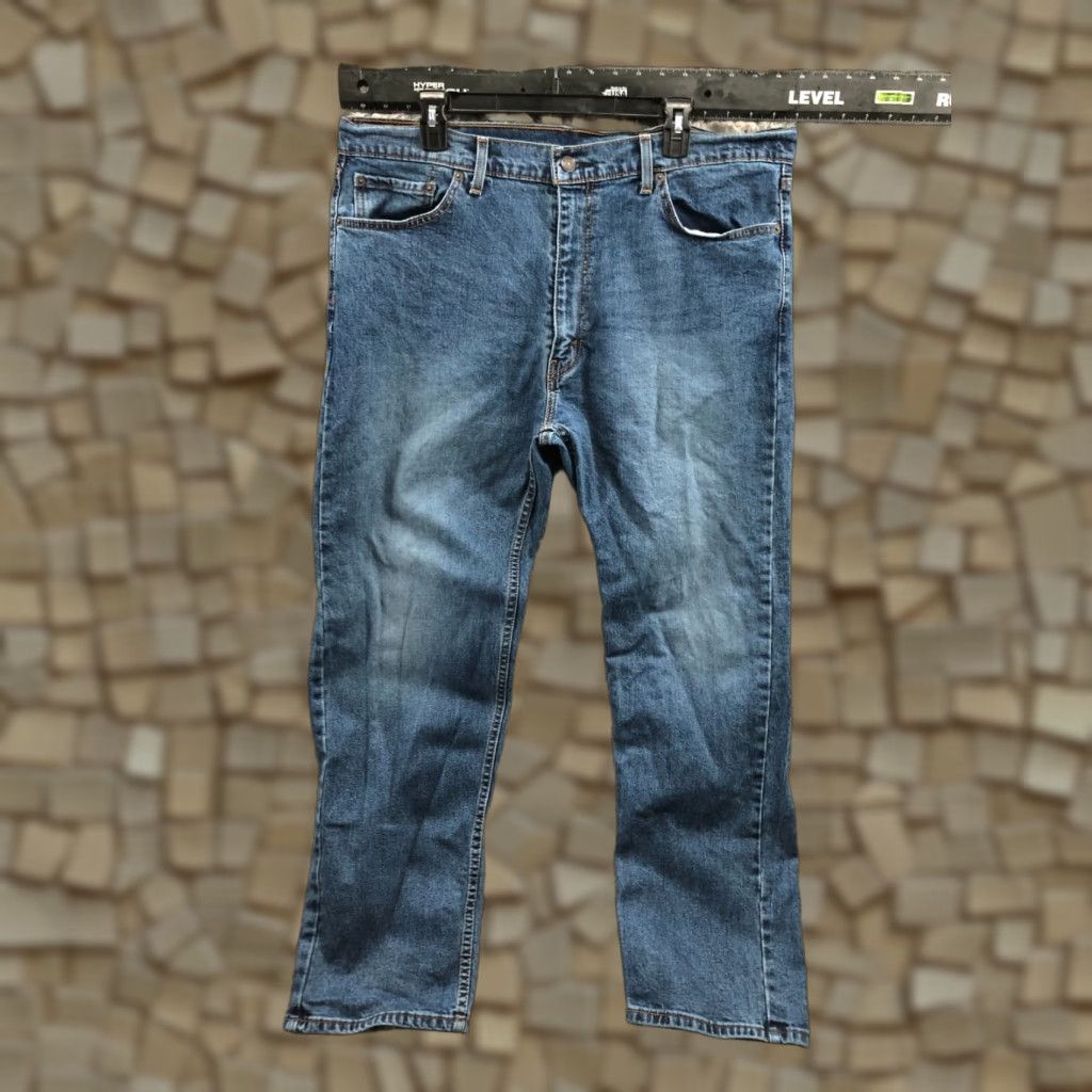 Levi's Levi's 505 Straight Jeans Mens Regular Belt Loops 40x30 Blue Medium Wash Denim 5-Pocket Size US 40 / EU 56 - 1 Thumbnail