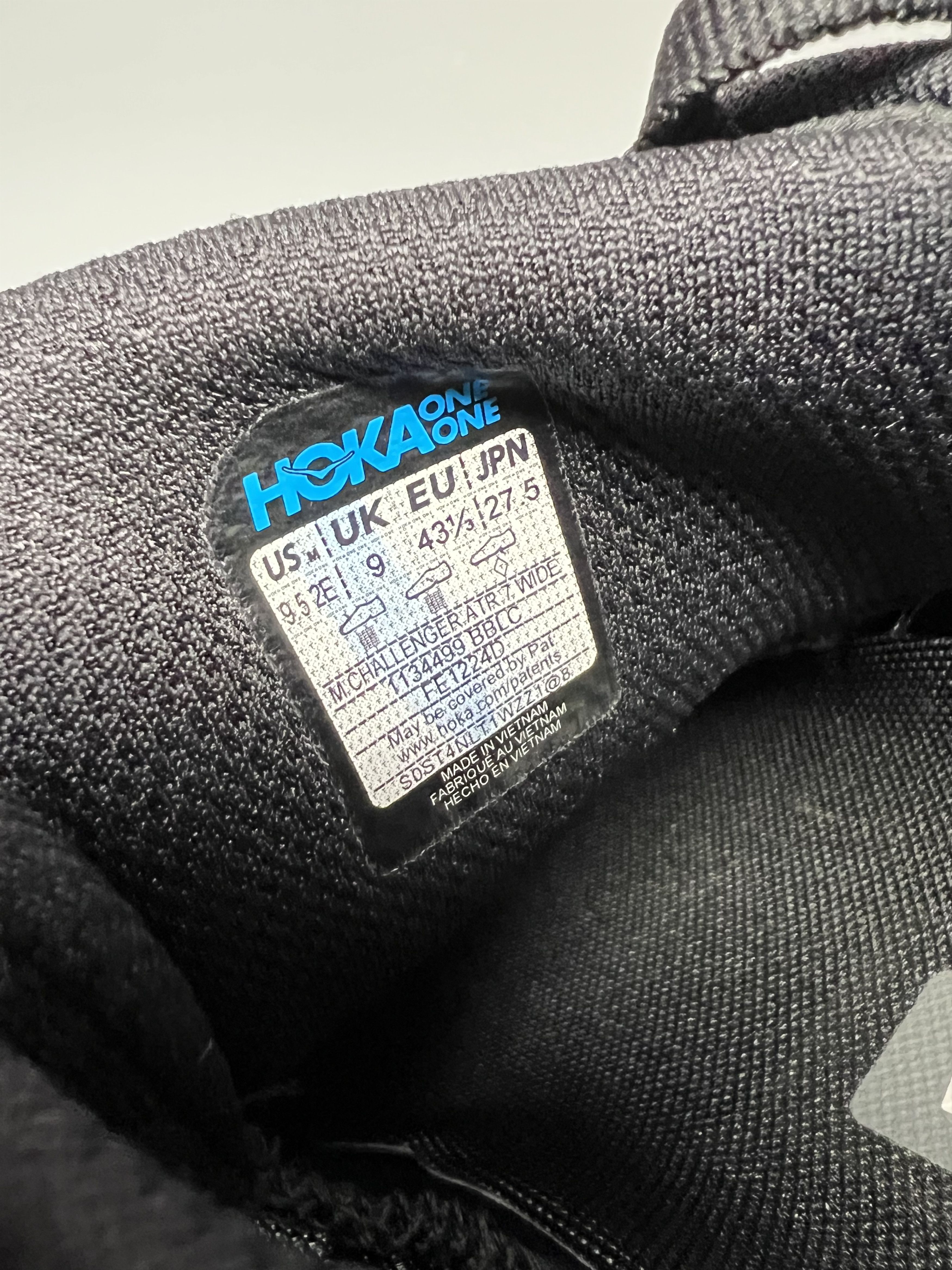 Hoka 9.5EE Hoka One One Challenger ATR 7 Wide Running Shoes Size US 9.5 / EU 42-43 - 7 Thumbnail