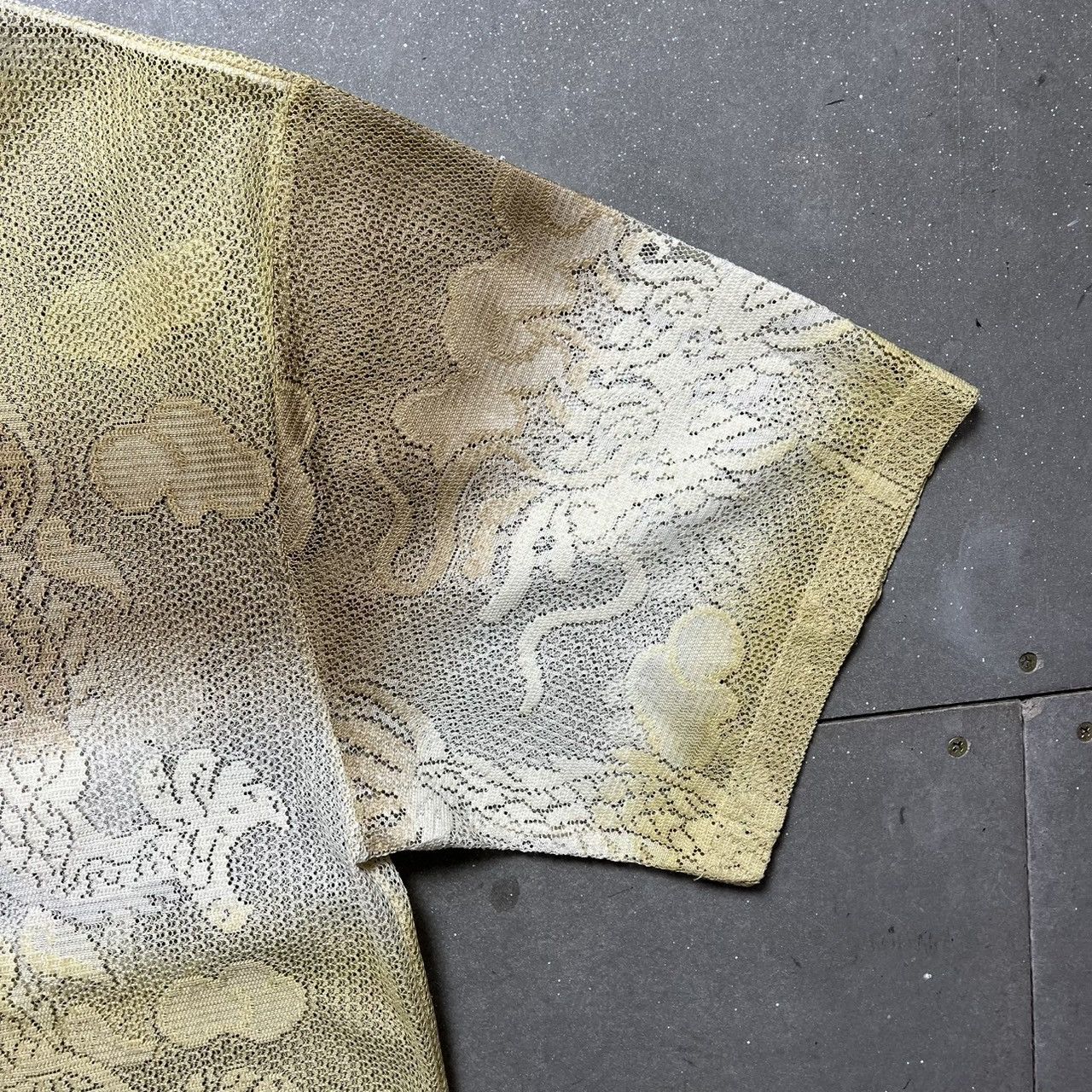 Other Y2K Golden Dragon Shirt Size US L / EU 52-54 / 3 - 6 Thumbnail