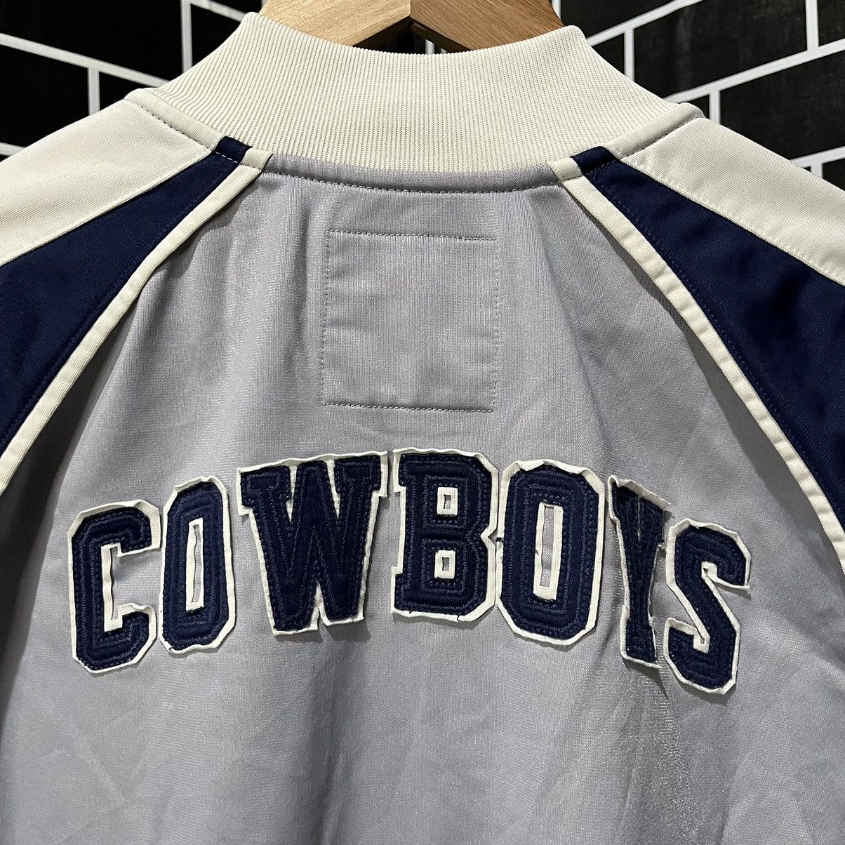 Vintage DALLAS COWBOYS VARSITY JACKET Size US L / EU 52-54 / 3 - 4 Thumbnail