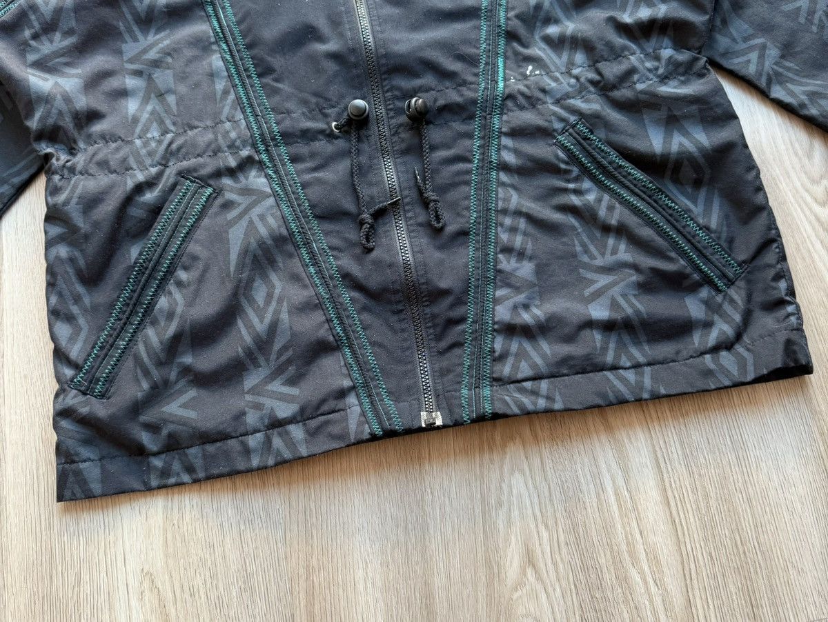 Umbro Vintage 90s Umbro Celtic Football Soccer Track Jacket Size US S / EU 44-46 / 1 - 3 Thumbnail