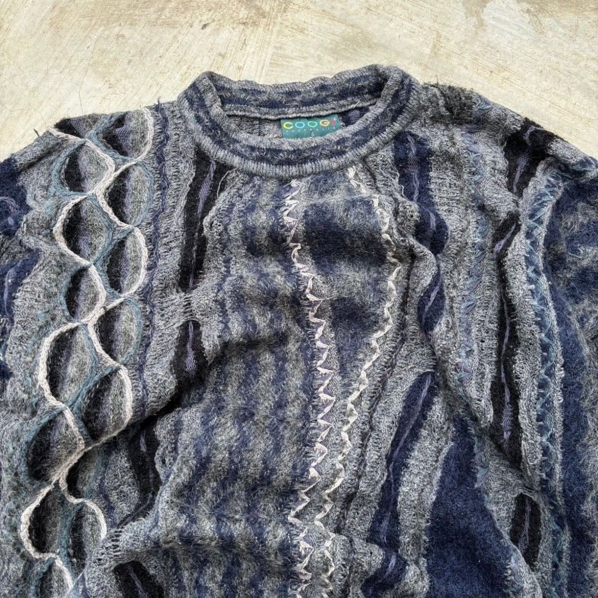 Coogi Vintage 90s Mohair Coogi 3D Knit Sweater Size US L / EU 52-54 / 3 - 2 Thumbnail