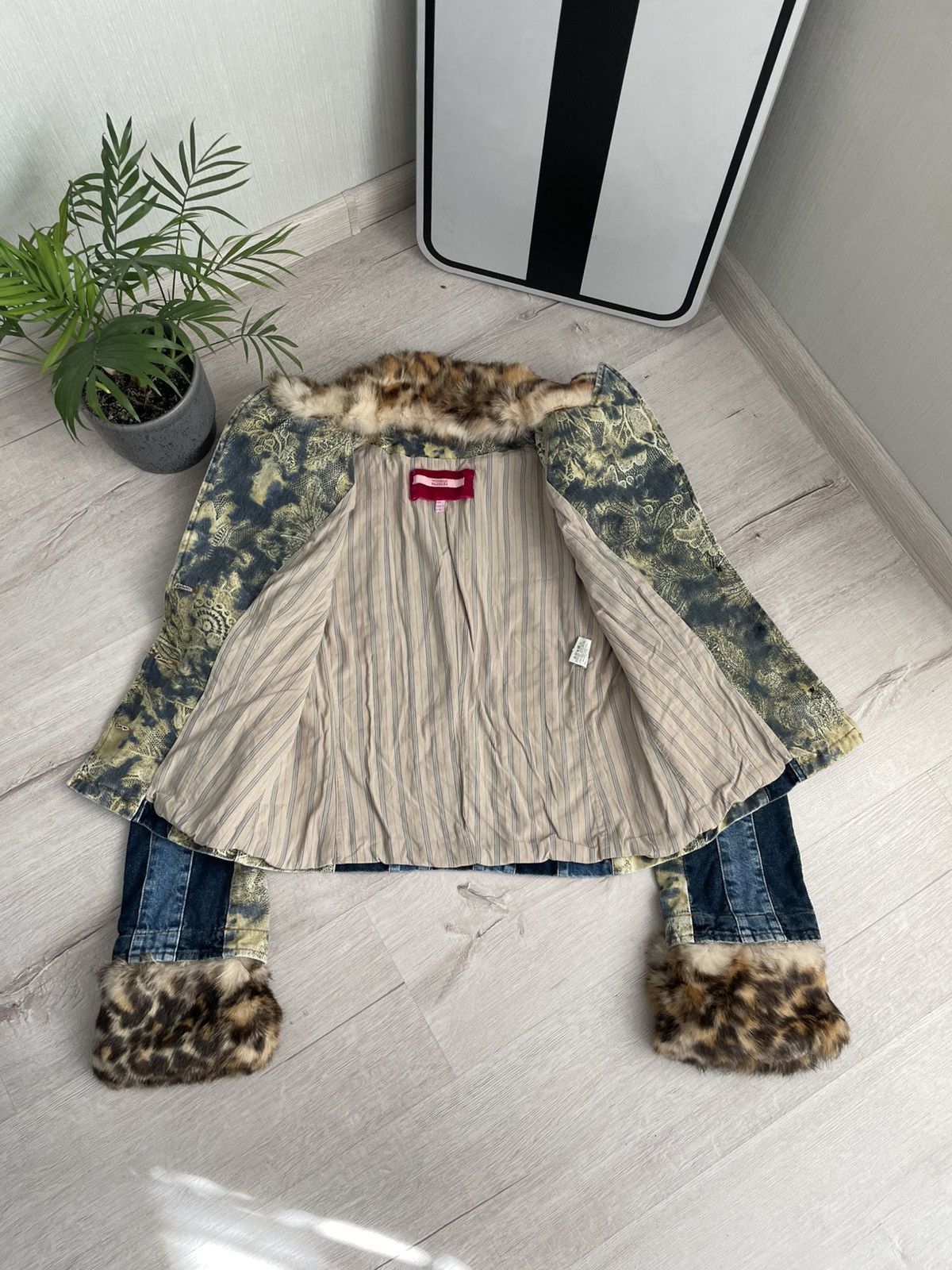 Designer × Voyage Crazy Cyber Y2k Denim Jacket Voyage Passion Faux Fur Blazer Size M / US 6-8 / IT 42-44 - 8 Thumbnail