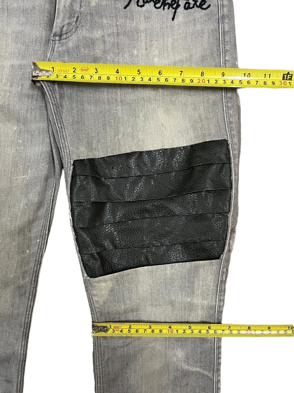 Acne Studios Acne Studios Max Tarnish Leather Patches Paint Splat Jeans Size US 29 - 21 Thumbnail