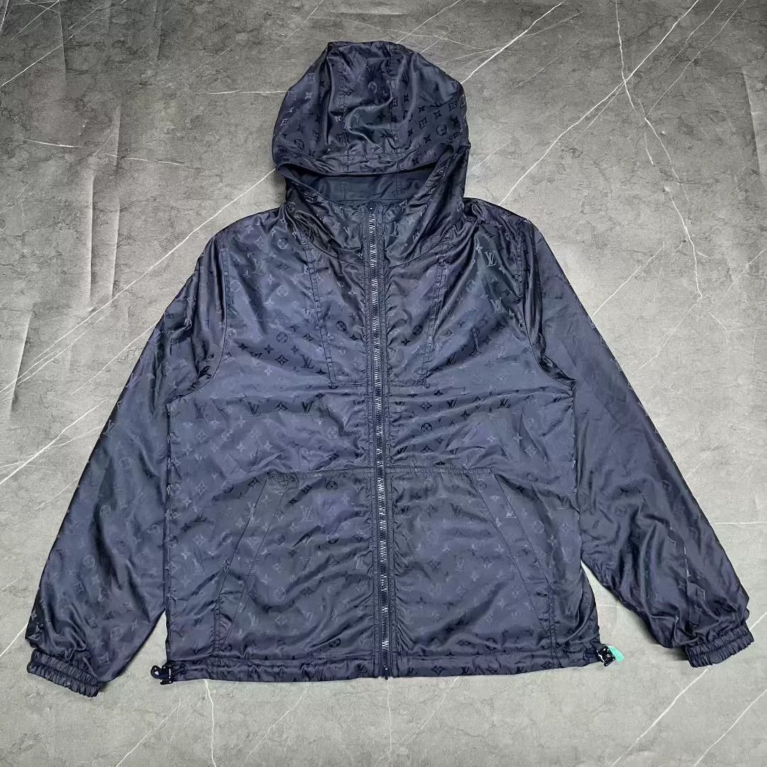 Louis Vuitton Louis Vuitton Reversible Jacket with Leather Patch Size US S / EU 44-46 / 1 - 1 Thumbnail