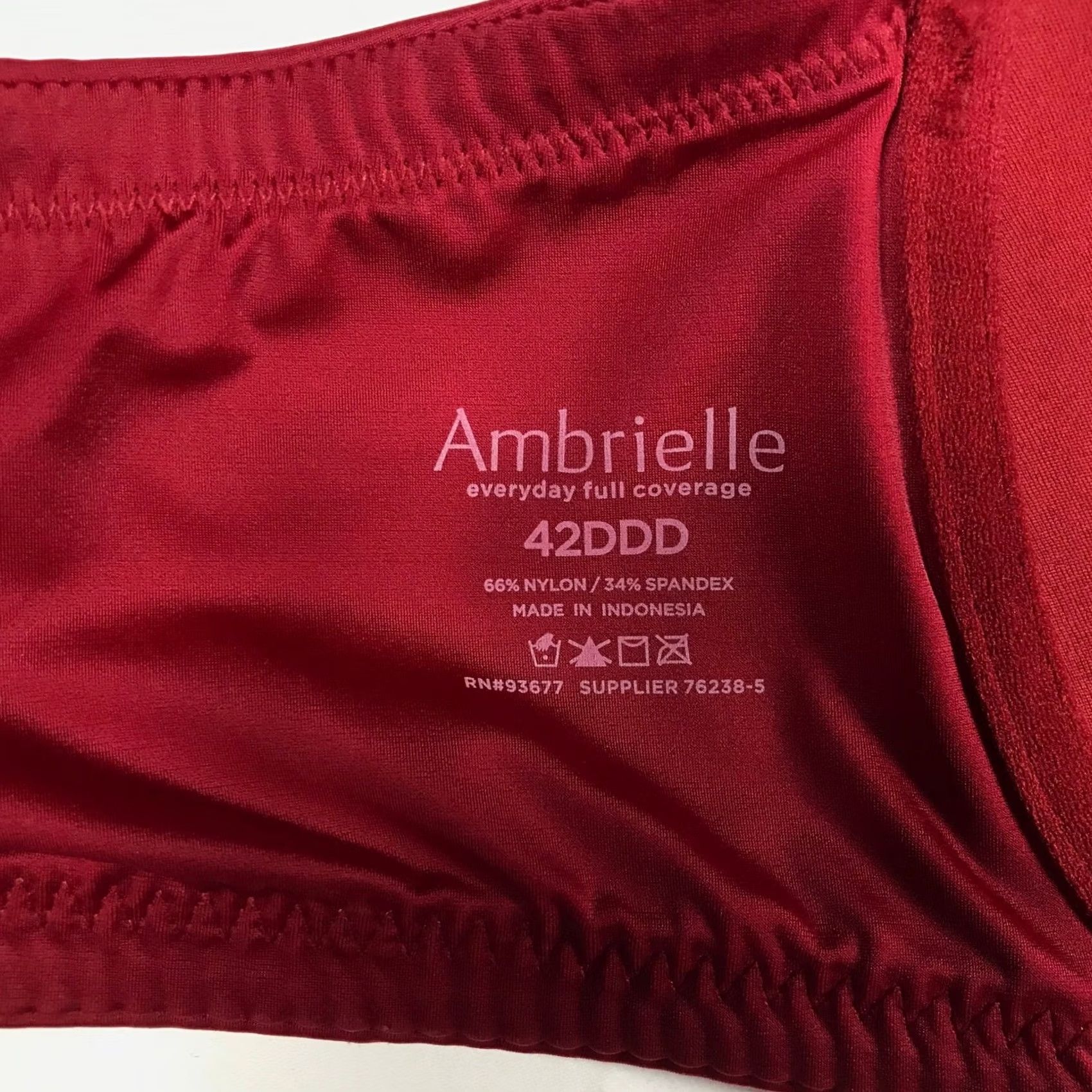 Vintage Ambrielle Everyday Full Coverage Bra 42DDD Ruby Red Underwire Smooth Padded Size ONE SIZE - 5 Thumbnail