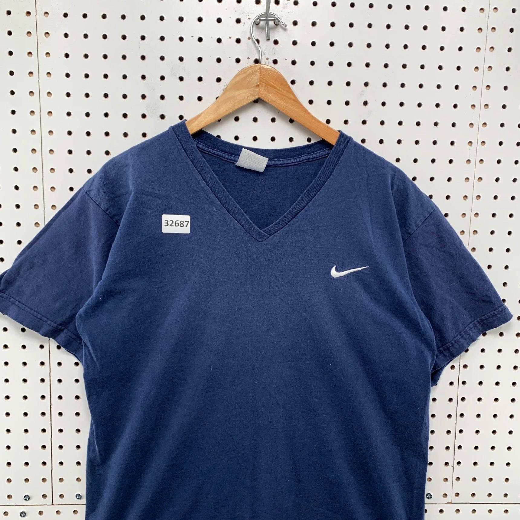 Nike VINTAGE Nike Essential Shirt Mens MEDIUM Blue White Swoosh 21x28 Size US M / EU 48-50 / 2 - 5 Thumbnail